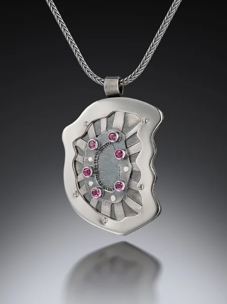 Pendant-bmck-GBG.jpg