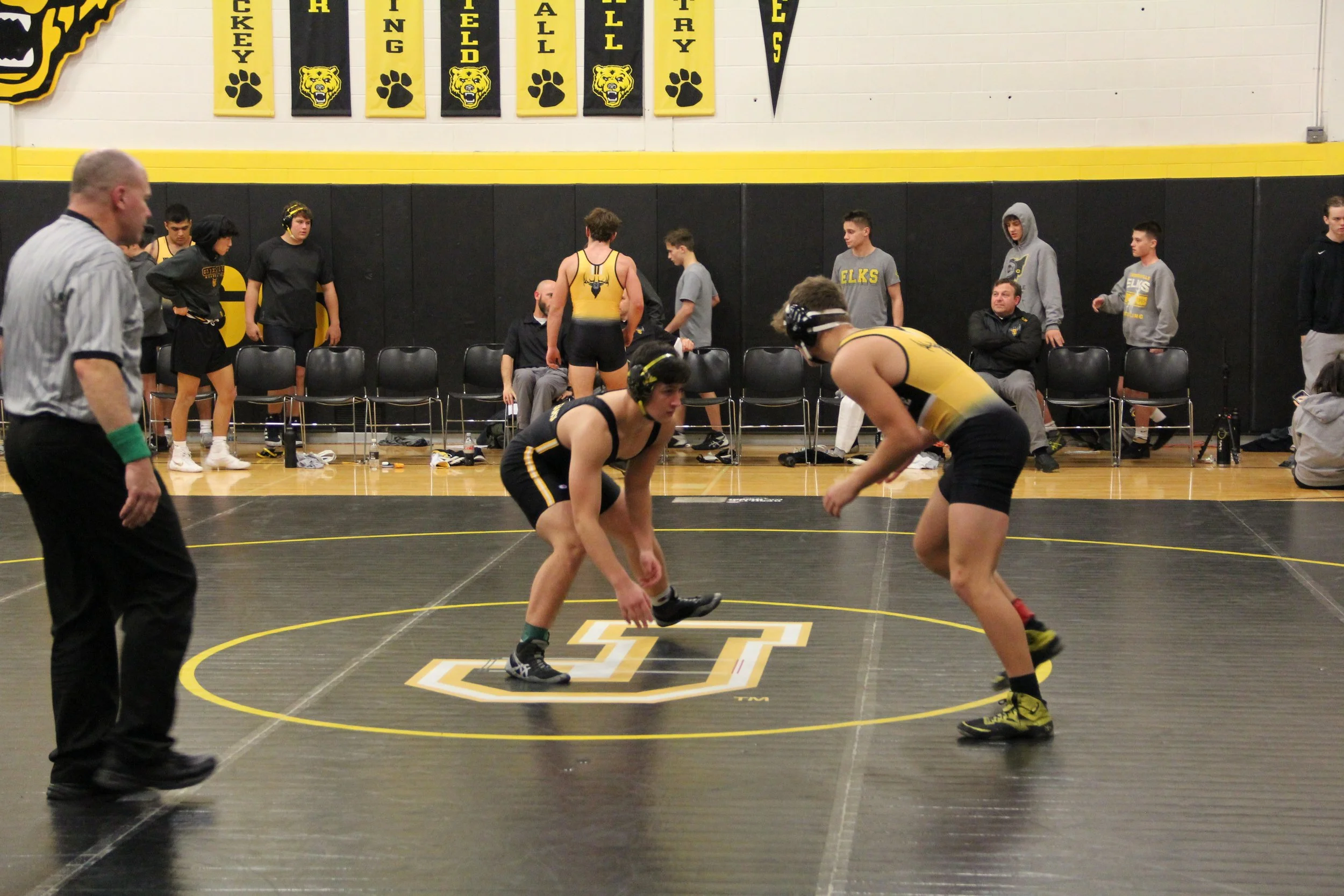 175Thompson@UA 3 Dec (1) - Copy.JPG