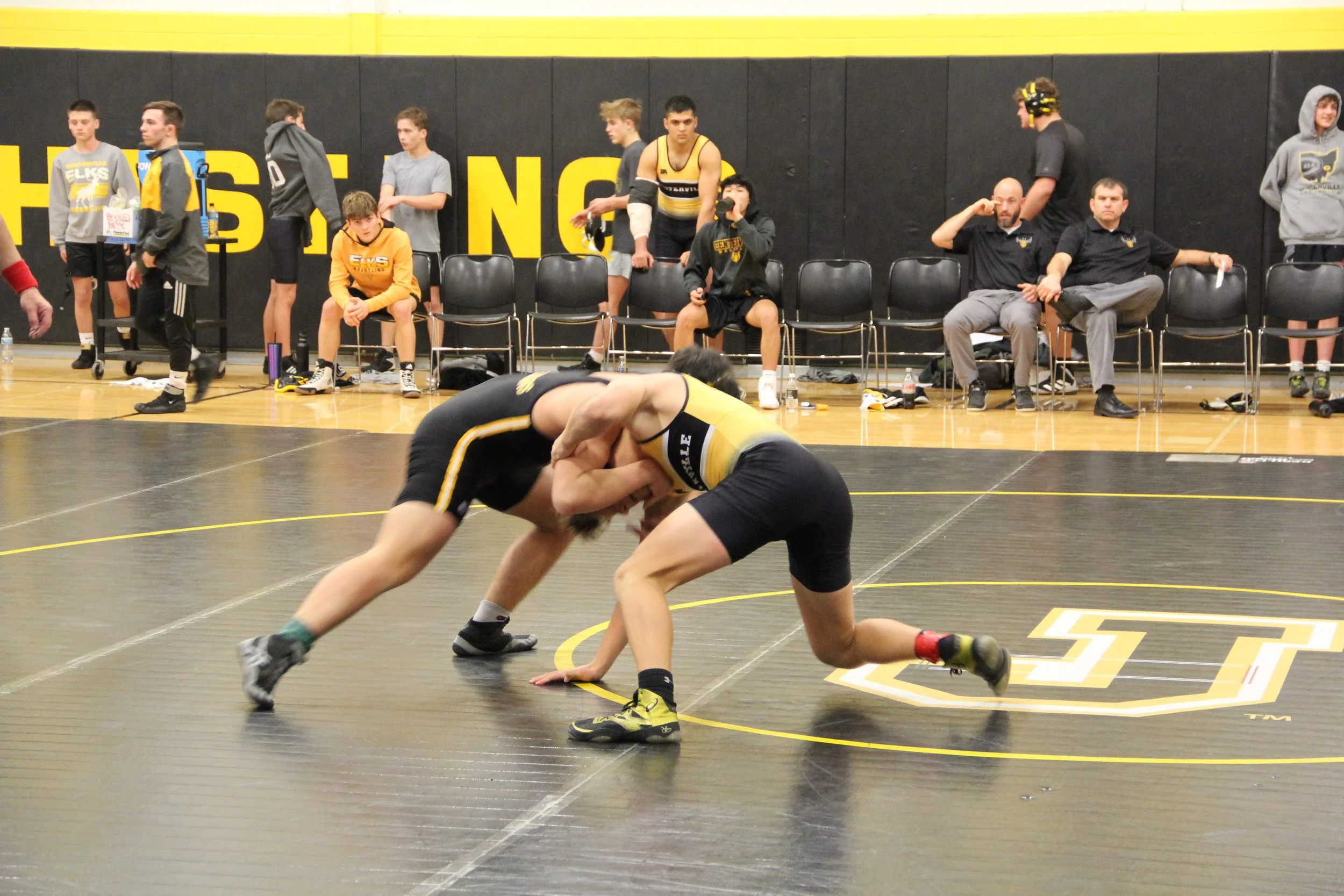 175Thompson@UA 3 Dec (3) - Copy.JPG