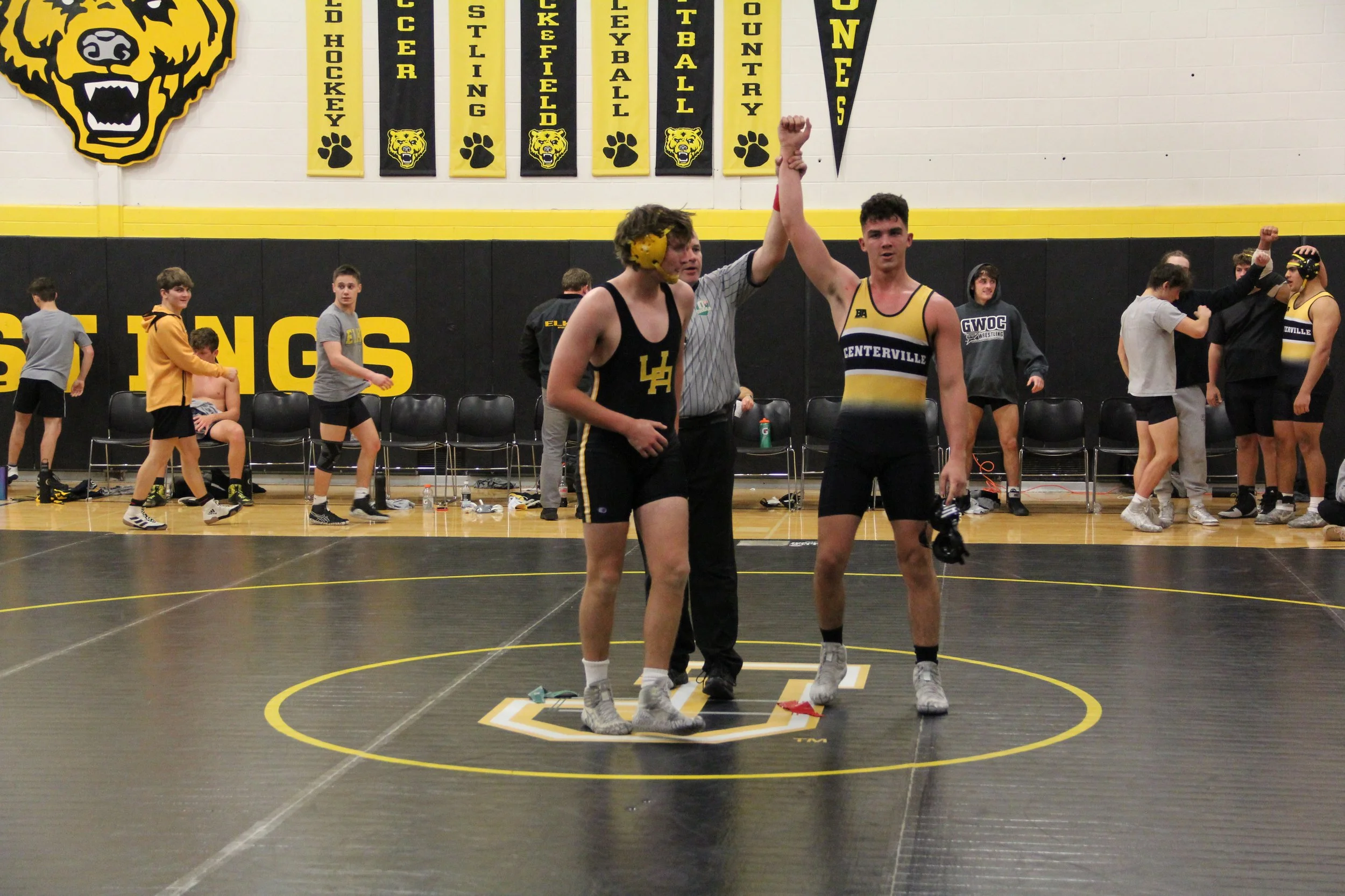 190Shrader@UA 3 Dec (5) - Copy.JPG