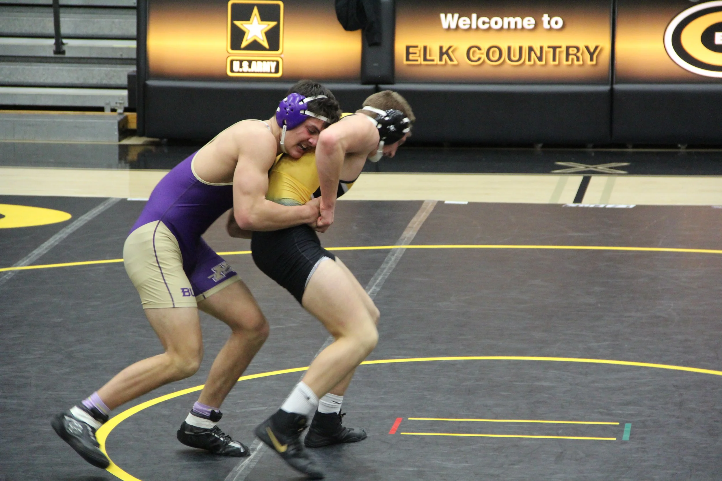 175Moyer vs #12 Mechanicsburg (10).JPG