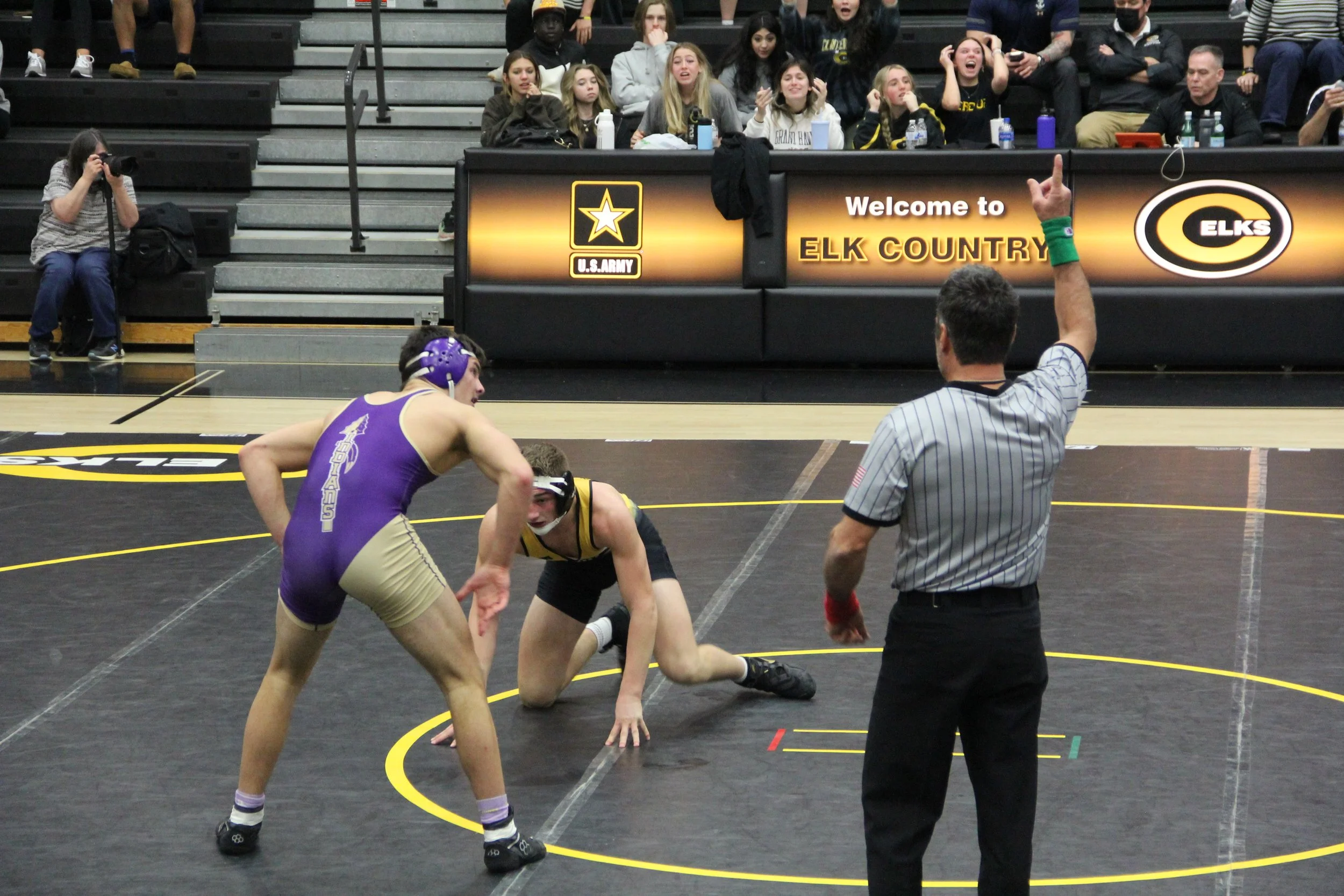 175Moyer vs #12 Mechanicsburg (13).JPG