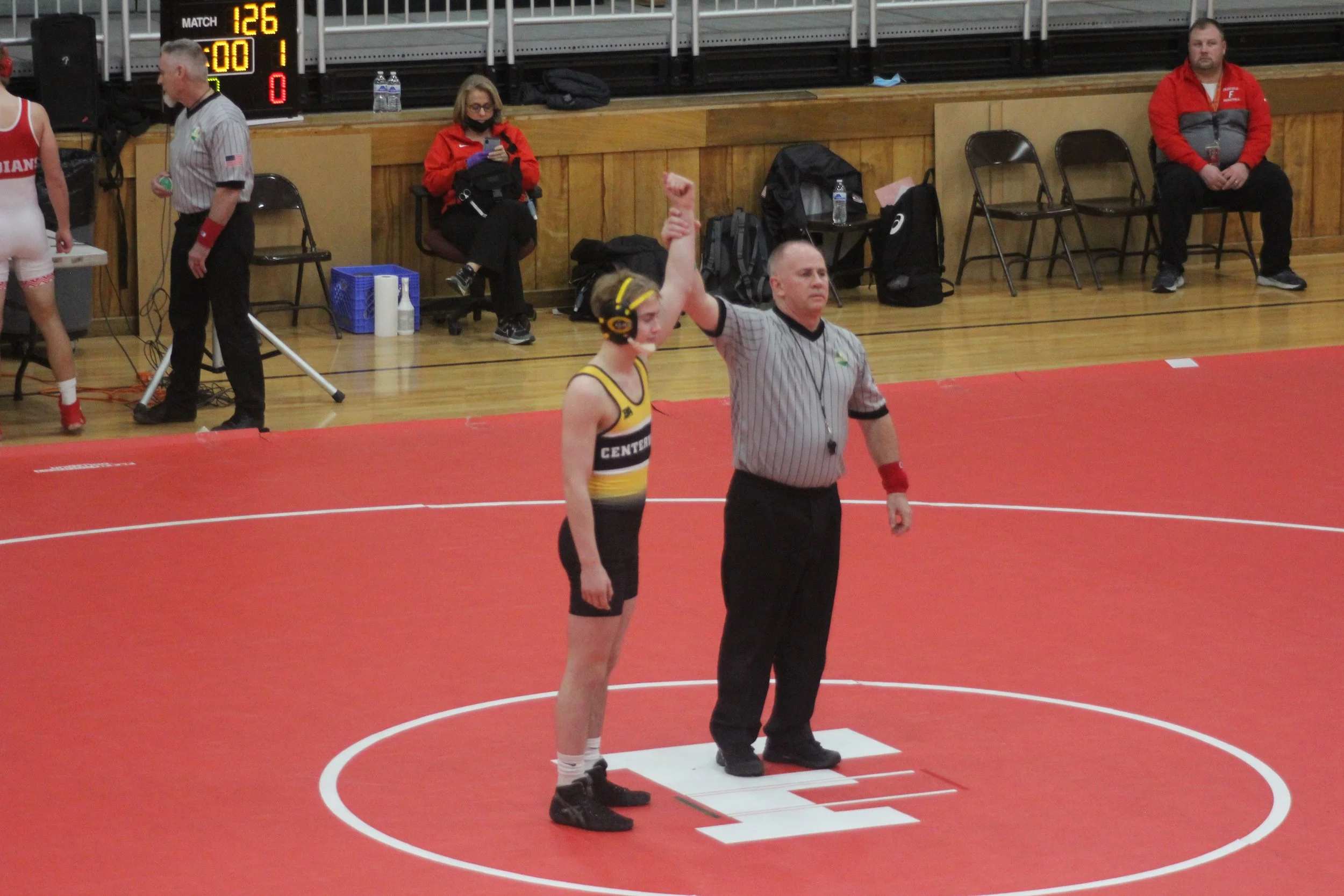 132Taylor vs Fairfield.JPG