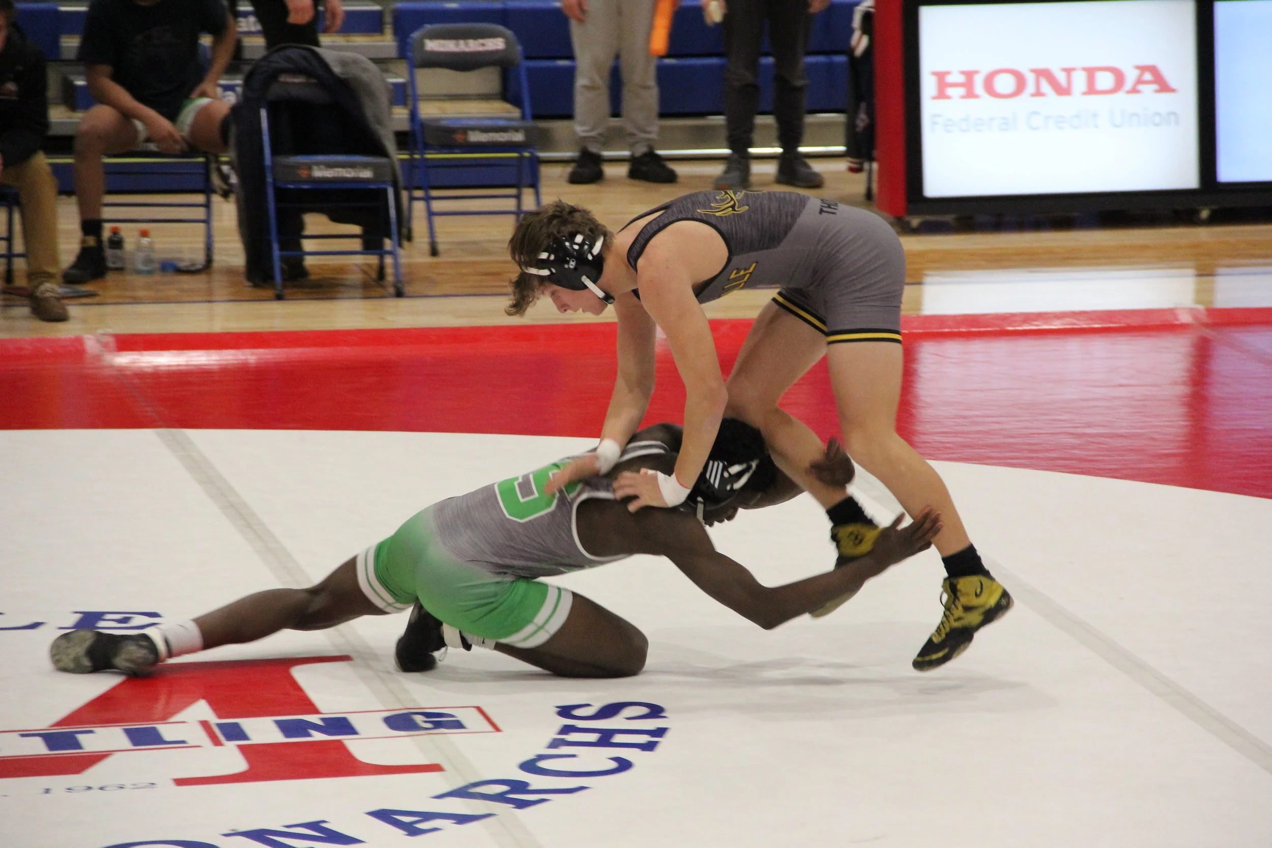 165Thompson vs DubScioto (2).JPG