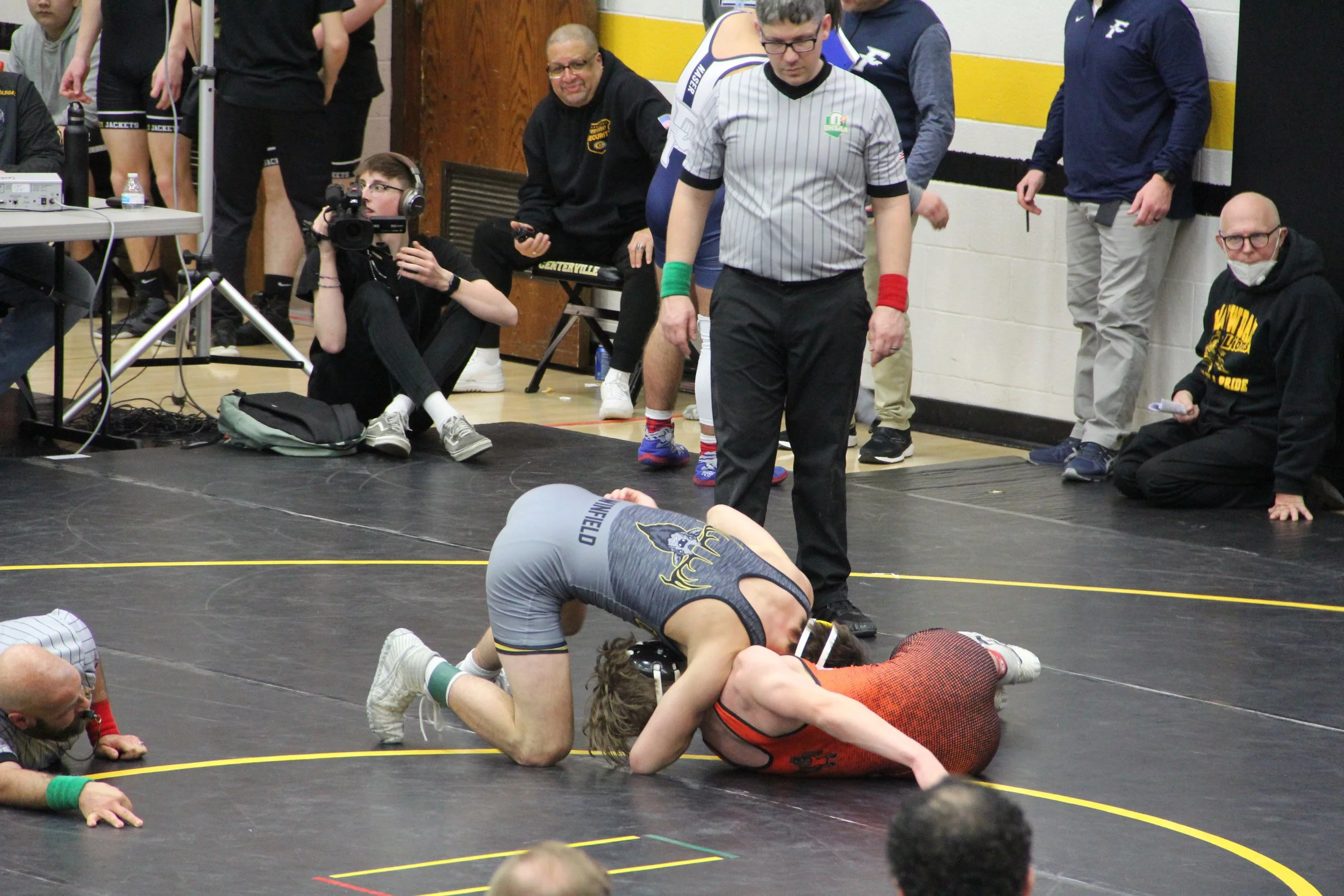 150Winfield sectionals papalios (3).JPG