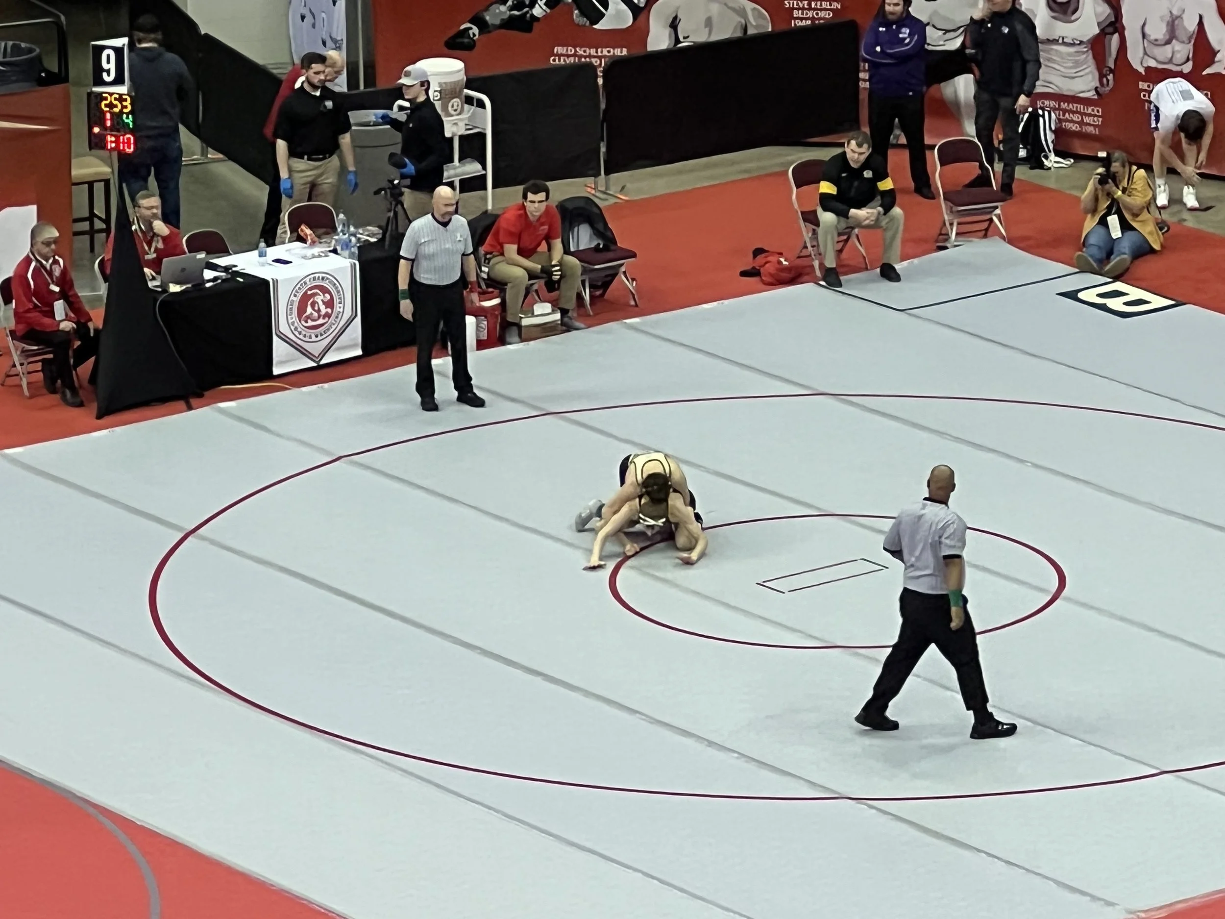 126Acuna rnd1 Avon Lake Perry (3).JPG
