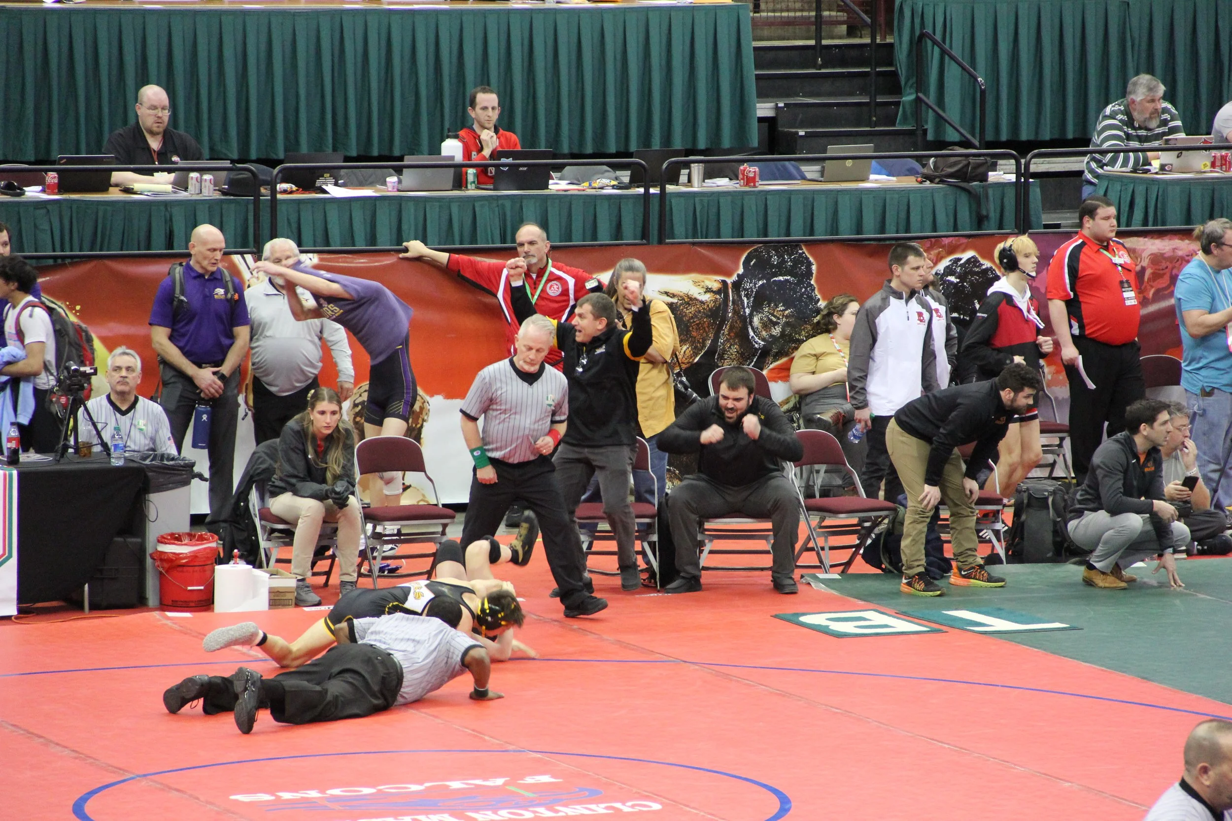 126Acuna rnd4 Mayfield D'Alessandro punched the ticket (8).JPG