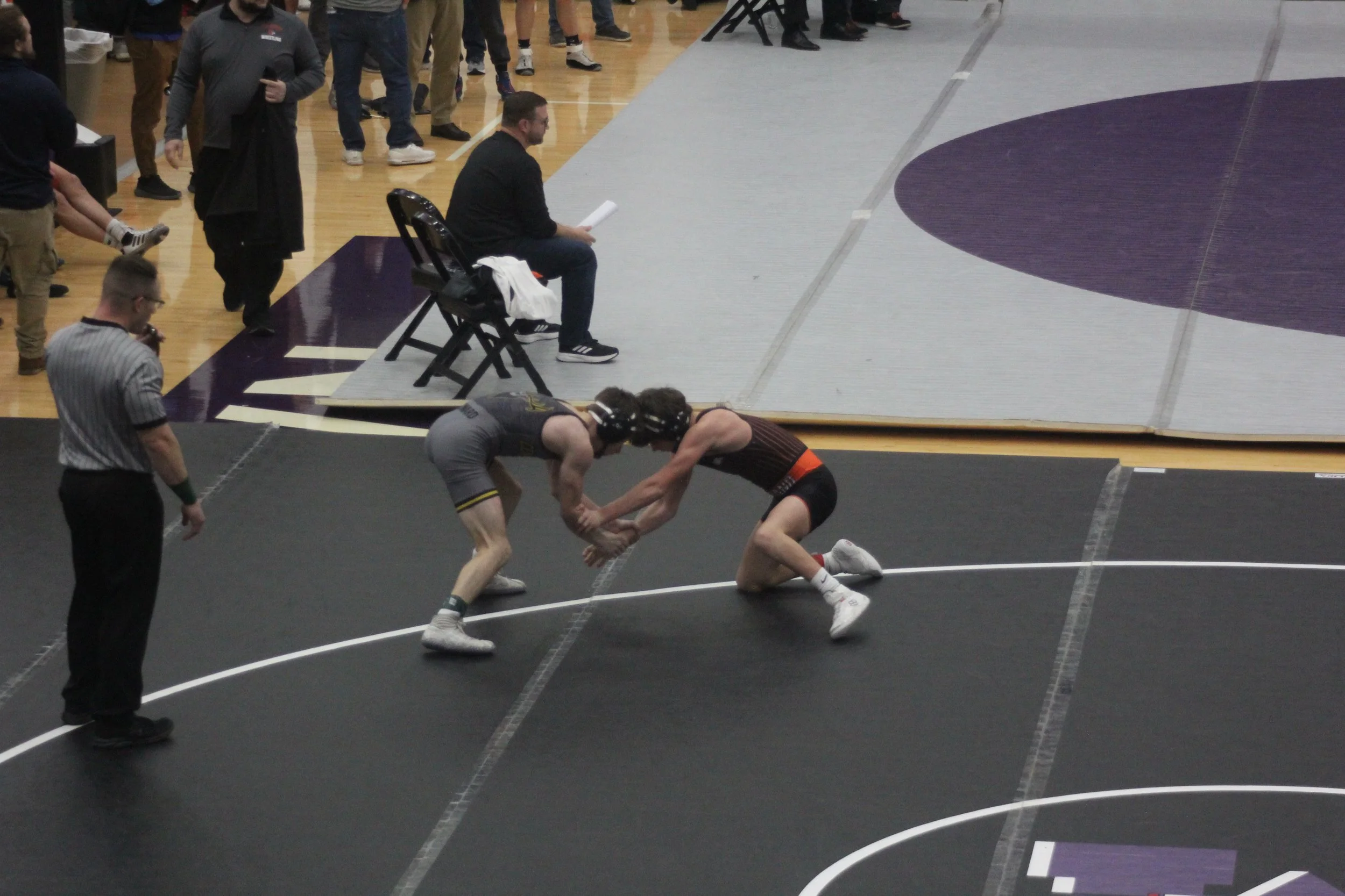 113Howard vs Dent (3).JPG