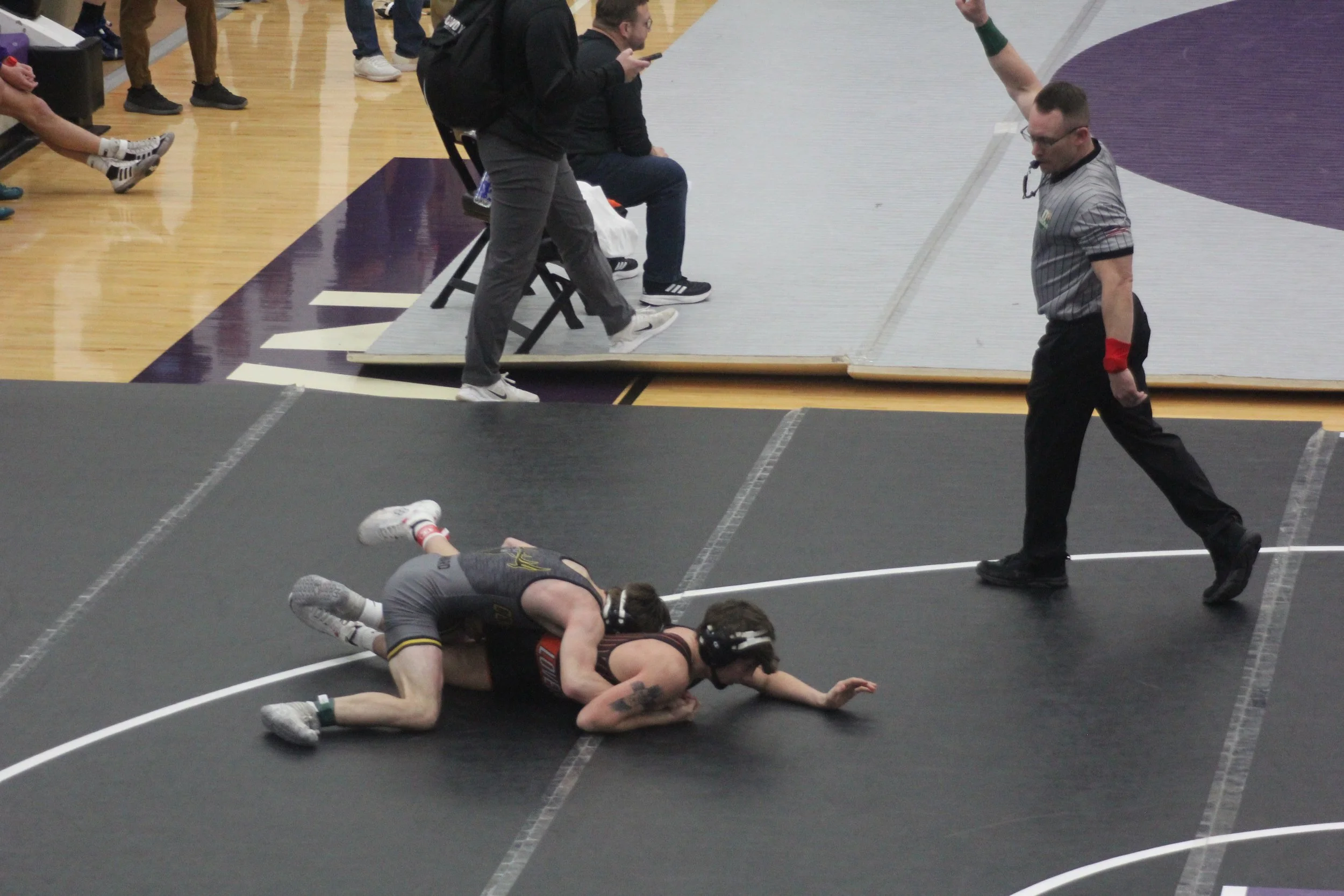 113Howard vs Dent (6).JPG