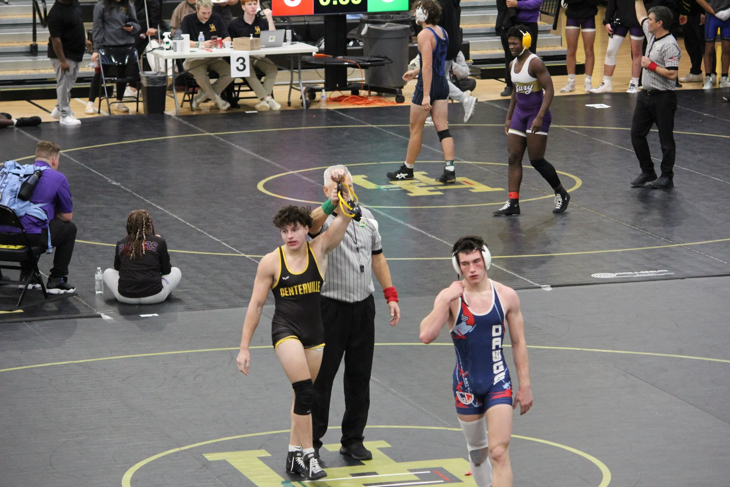 aviles165 rnd4 (4).JPG