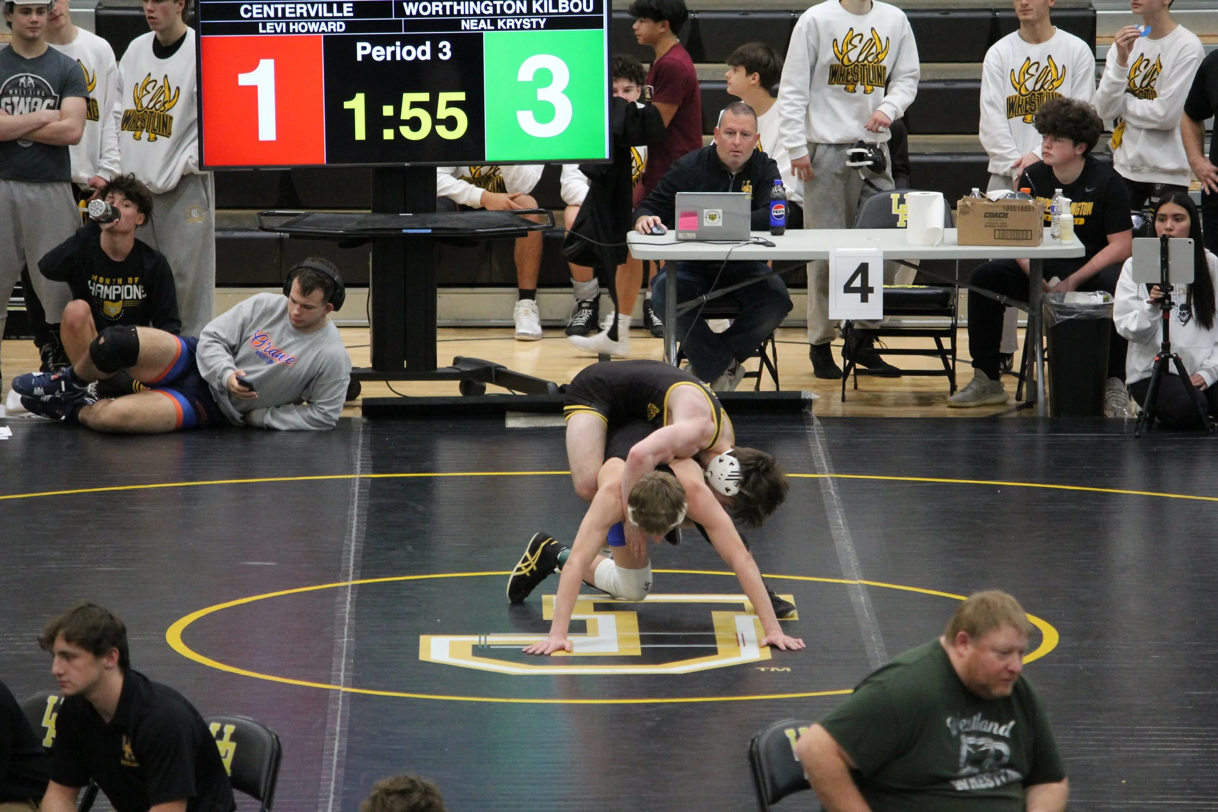 howard126 rnd4 (9).JPG