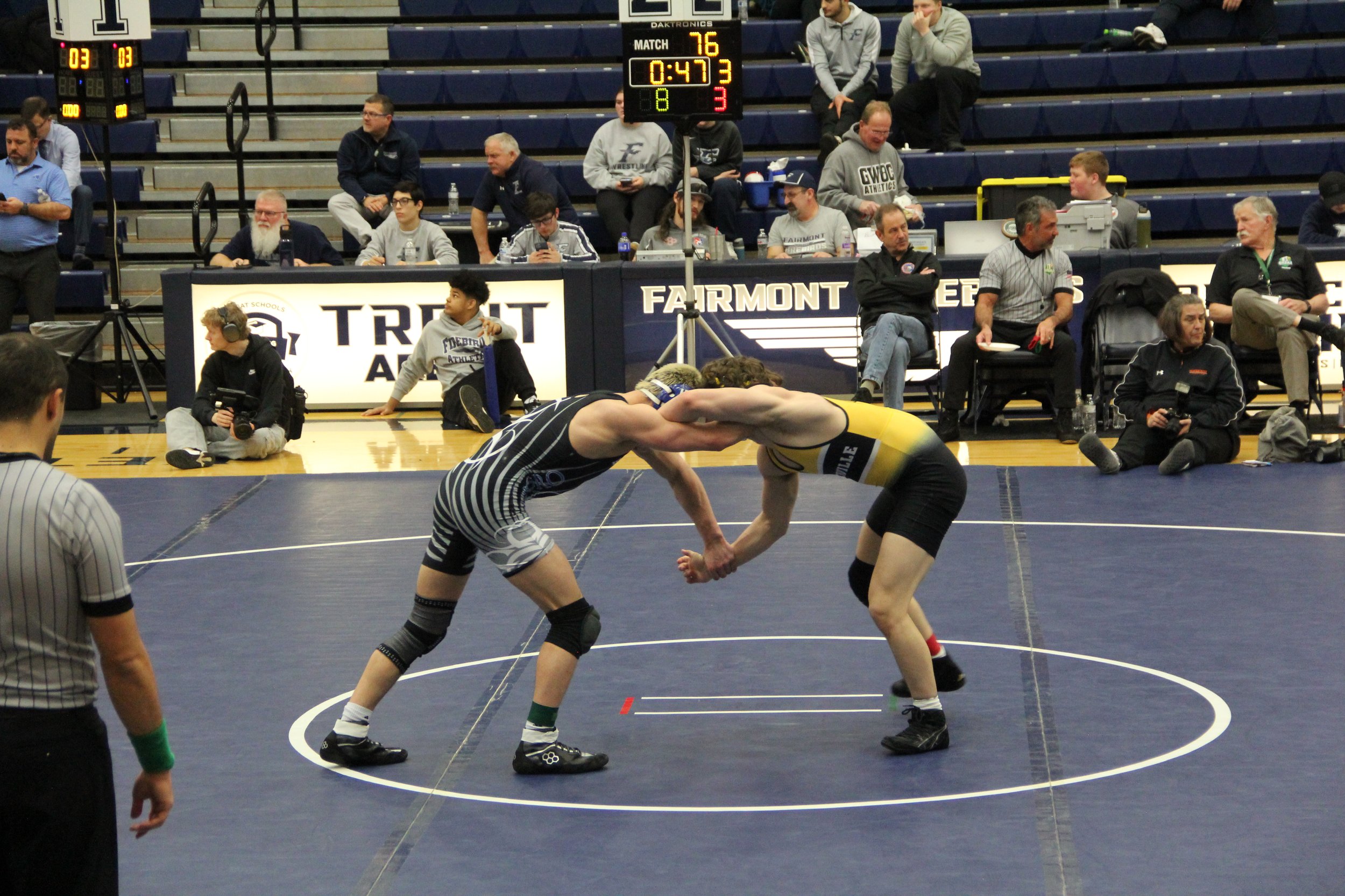 Hassell 150 rd2 (5).JPG