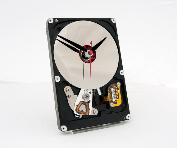 Clock Made From Computer Hard Drive - Etsy pixelthis.jpg