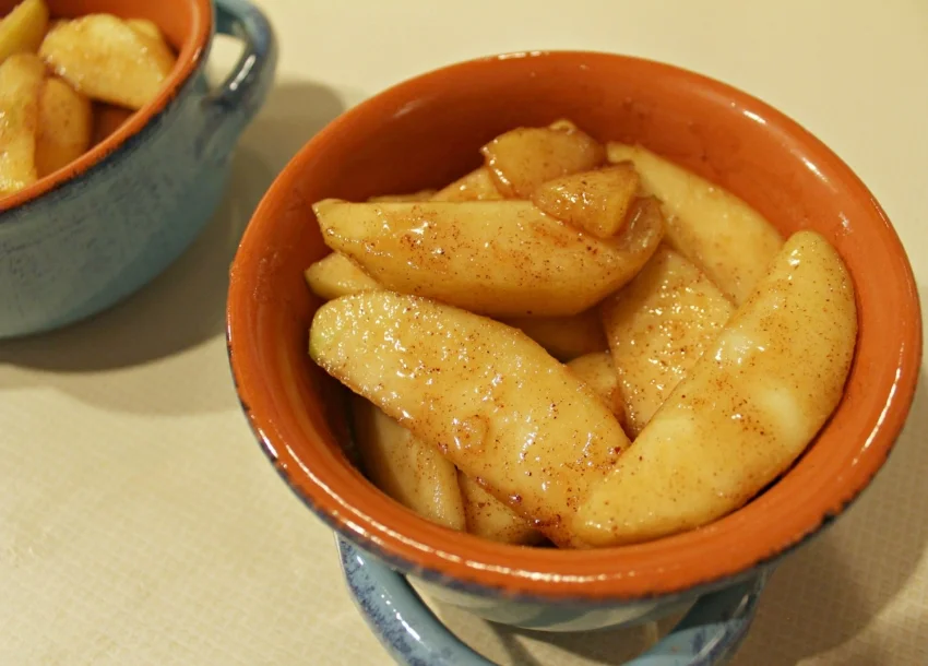 Baked Apples a la Mode 5.0.jpg
