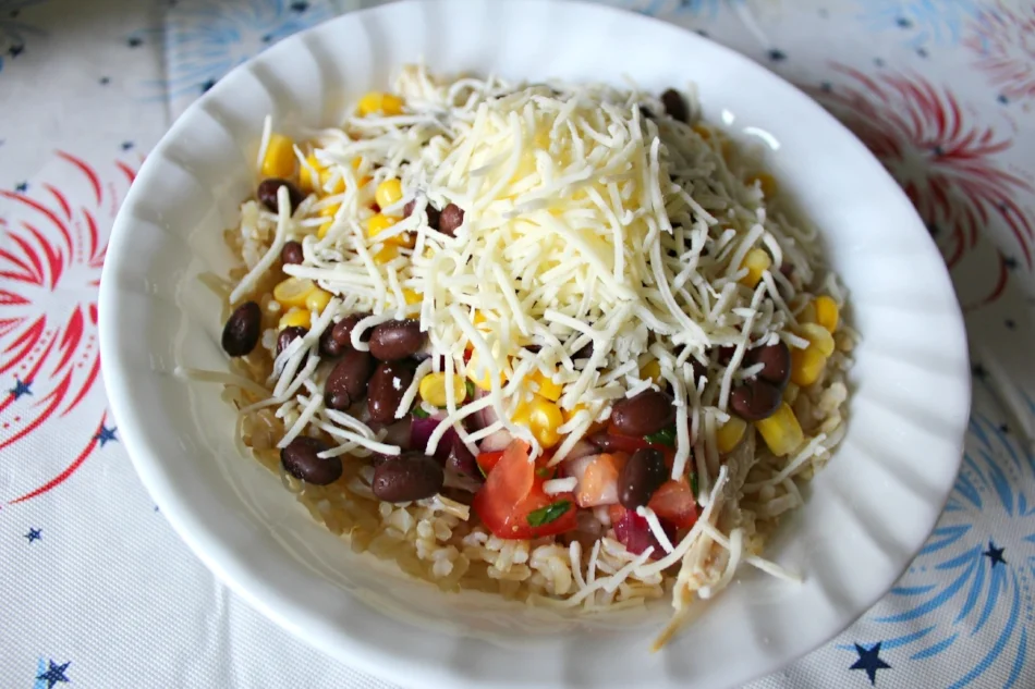 Weeknight Chicken Burrito Bowls 2.0.jpg