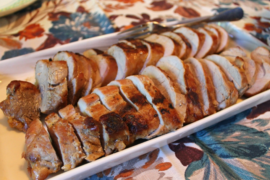Maple Roasted Pork Tenderloin 4.0.jpg