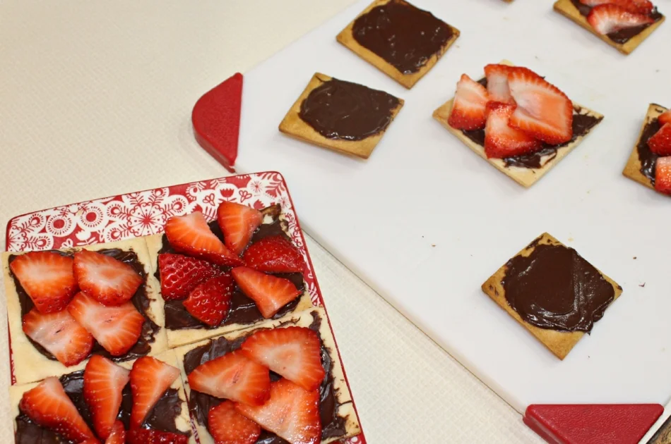 Chocolate Strawberry Pie Squares 4.0.jpg