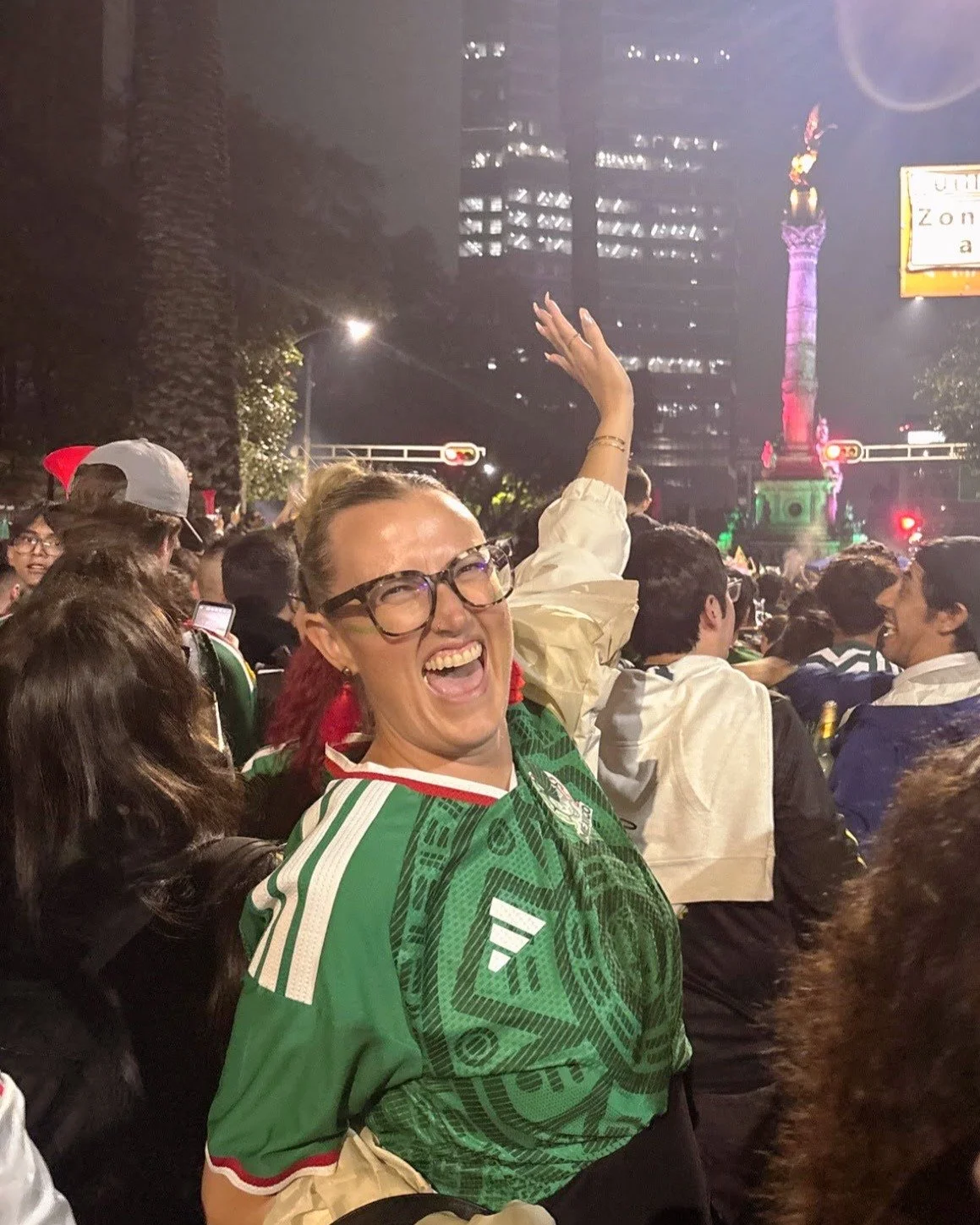 "&iquest;Y si s&iacute;?"

If you were anywhere near Mexico this summer, you heard it or saw it everywhere&hellip; from hats to billboards to grocery receipts.

So what does it mean exactly? 

 "&iquest;Y si s&iacute;?" roughly tr