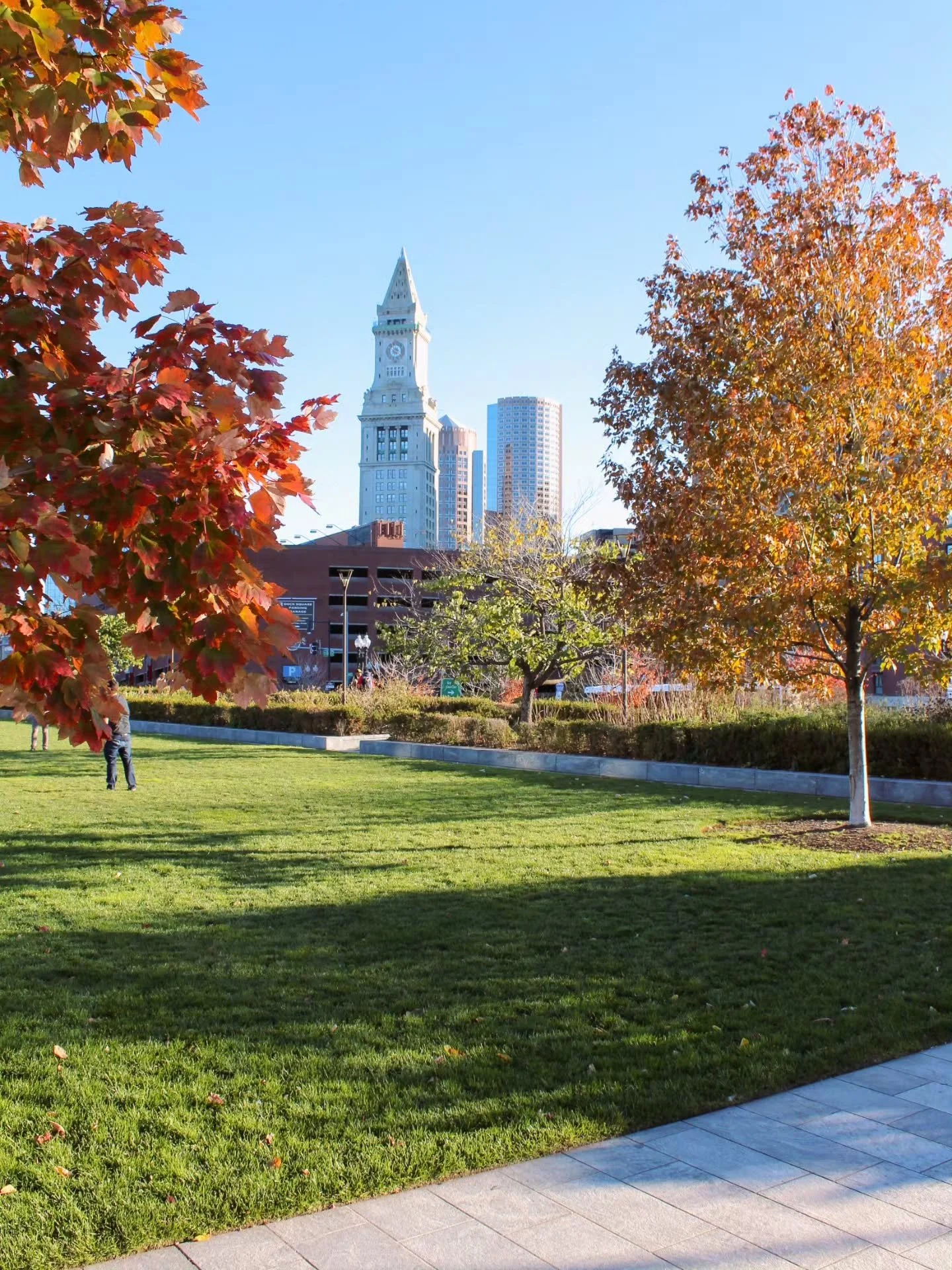 A Solo Travel Guide to Boston: Our favorite things to do in Boston as a solo traveler (Part 1)

Boston is one of the most friendly cities to visit as a solo traveler. It's walkable, public transit is solid, and we even love the locals.

If you're an 