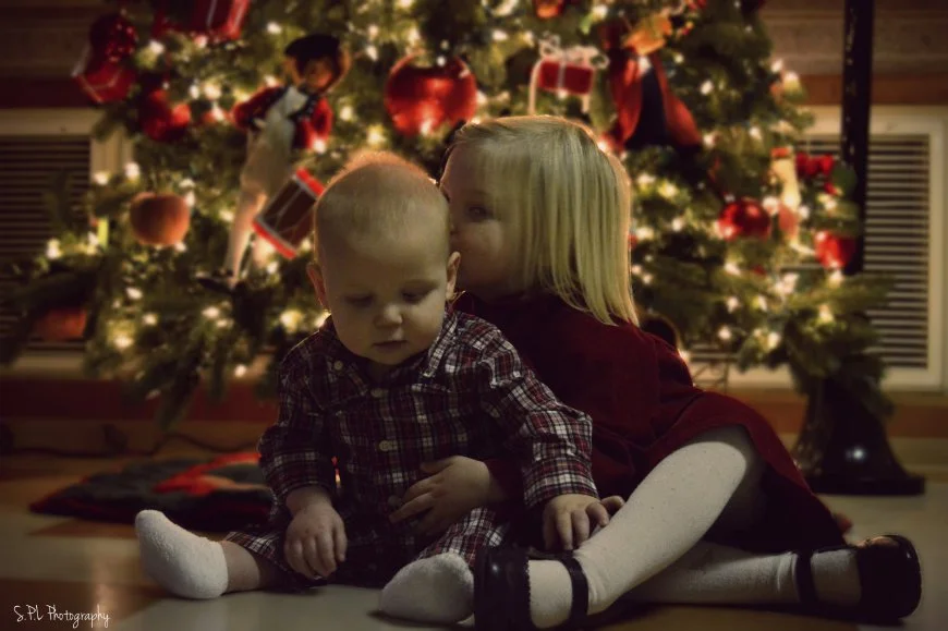 A Raise and Shine Christmas Collective