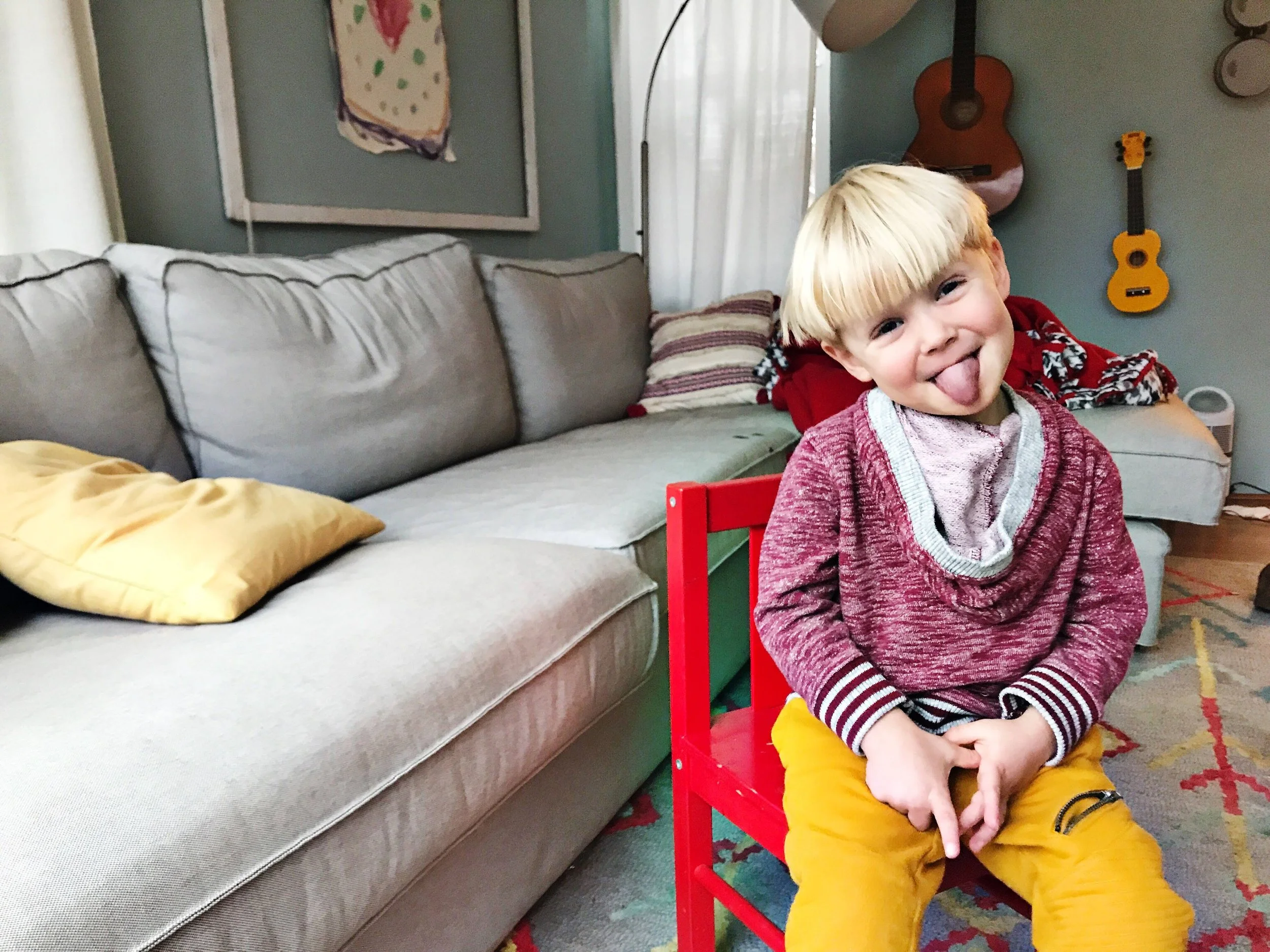 Raise Your Mom Game // Getting Dressed