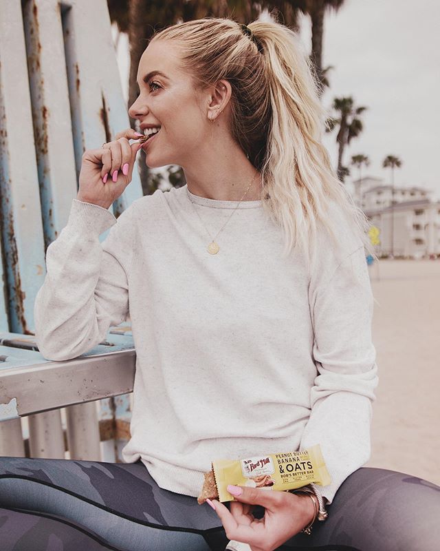 This past weekend I felt confident going to the beach and being off shore for hours without getting hangry thanks to @bobsredmill Better Bars. 🤗
They have a good source of protein and fiber and the ingredient list is SHORT, SIMPLE, &amp; CLEAN.
-
Ha