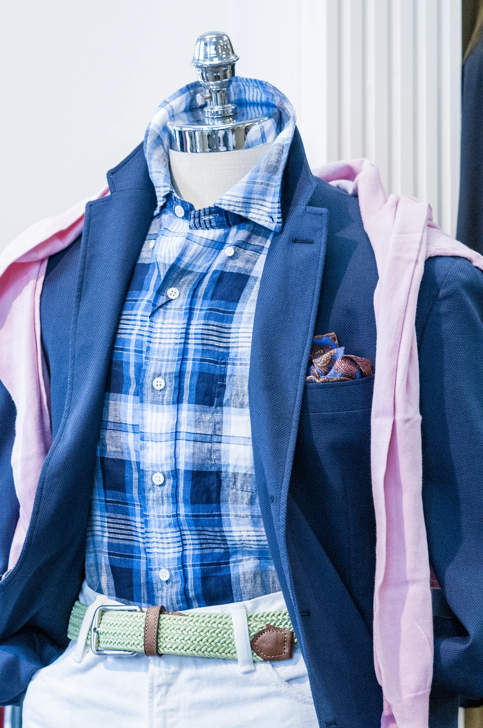 Circa_VisMerch_DSC_4188.jpg