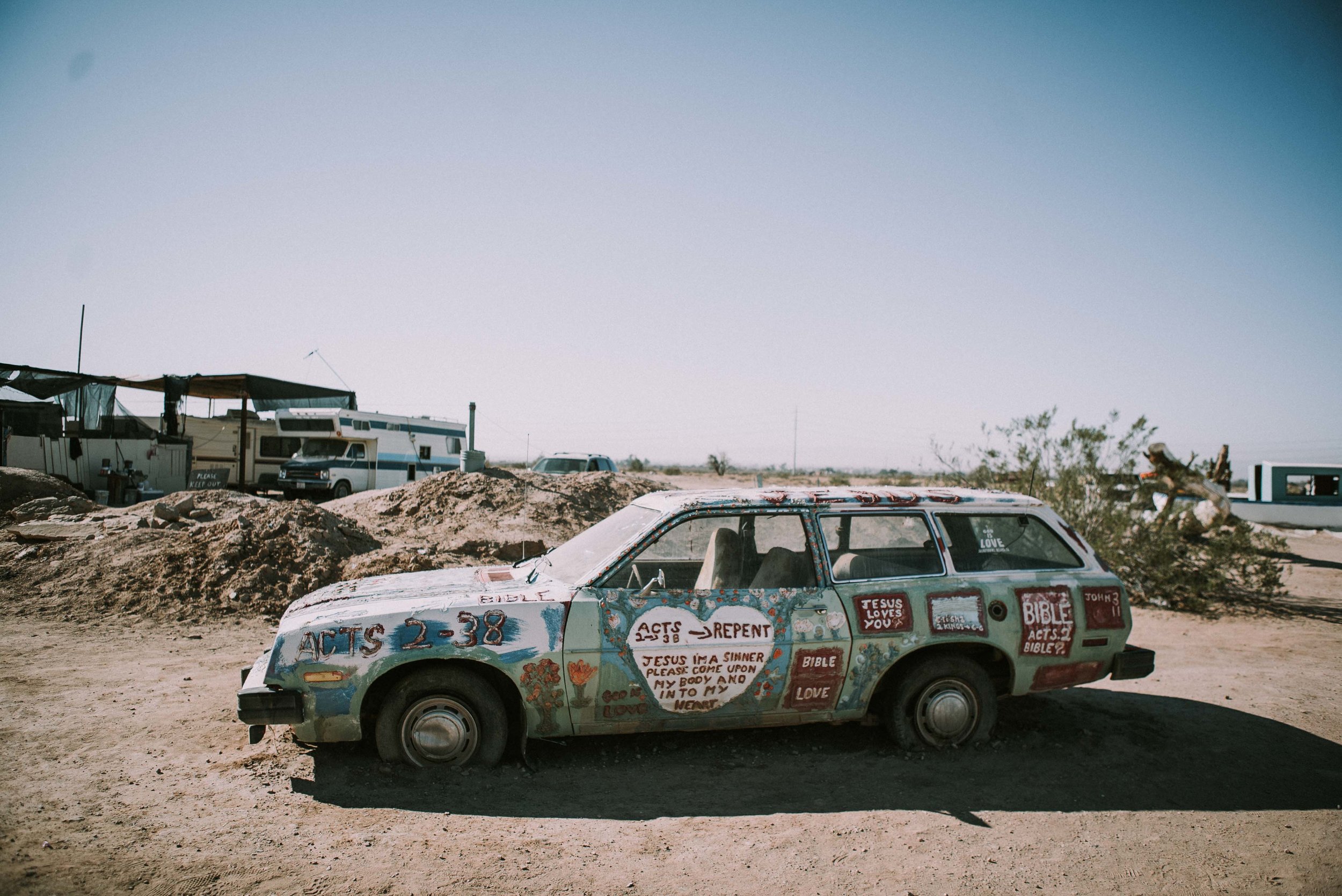 JPC_Trips_2017_SalvationMountain-30.jpg