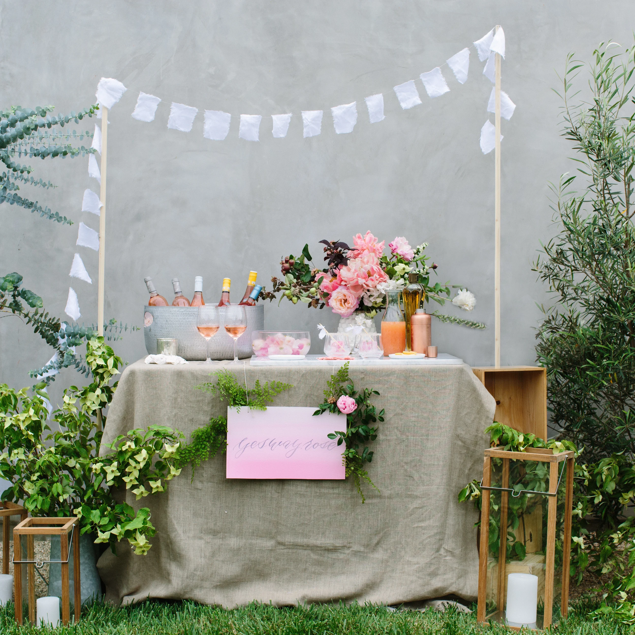 California-backyard-dinner-party.jpg