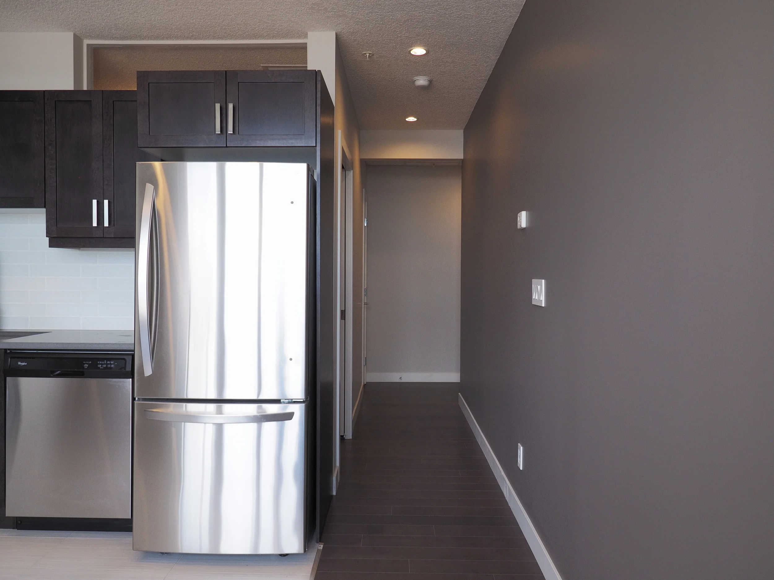 Livingroom 2.jpg