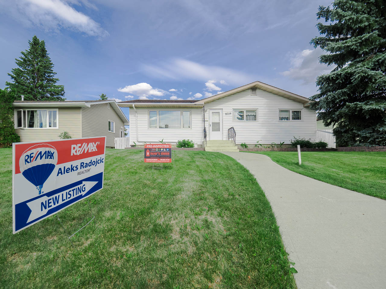 Listing courtesy of Aleks Radojcic (Re/Max)