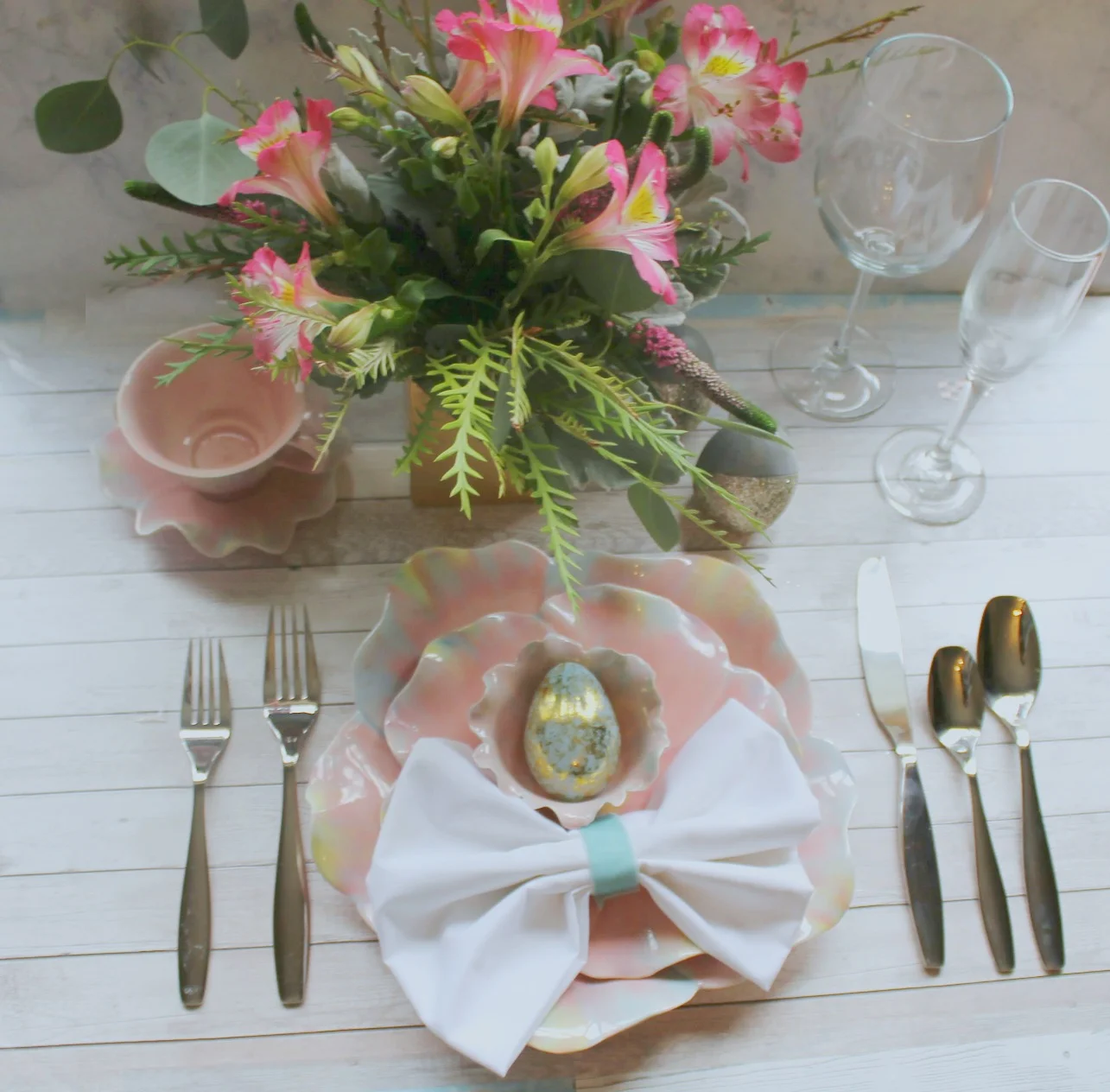 eastertable_2.jpg