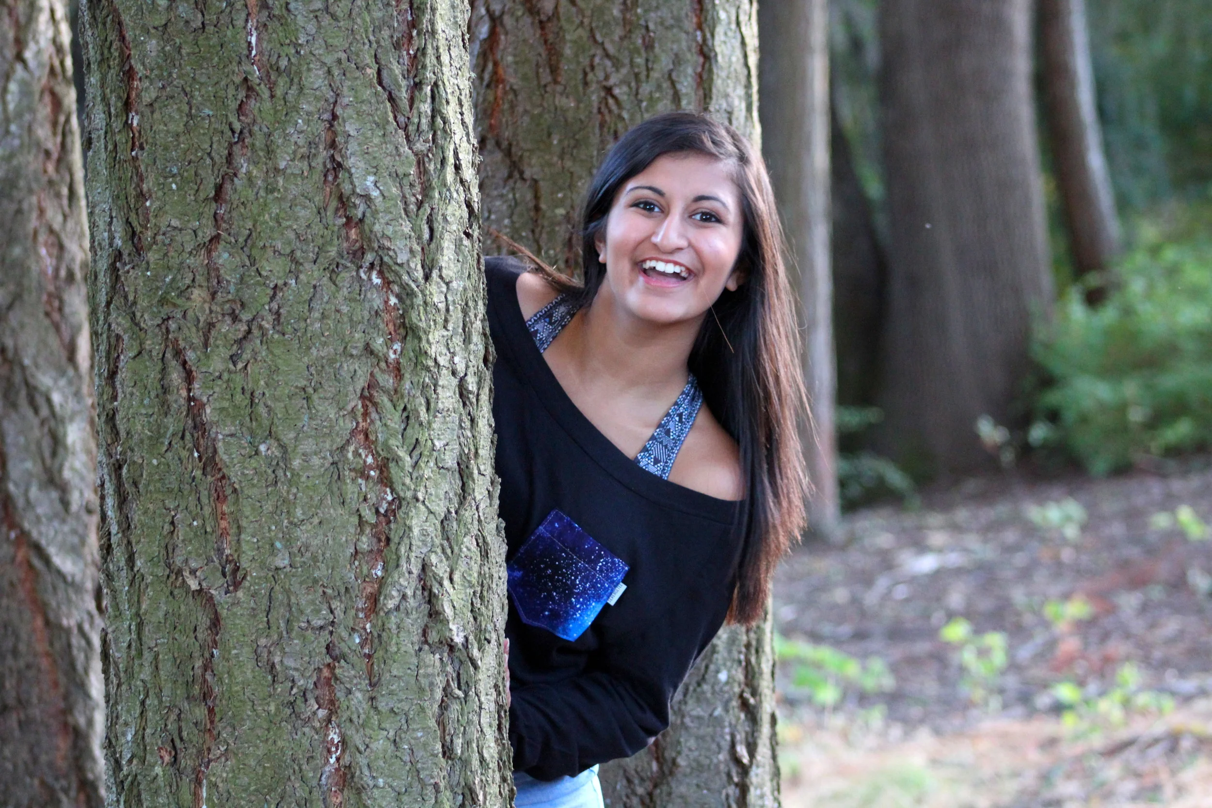 Here's my little sis one more time, this time in Galaxy from the United States, which also contributes to Feed My Starving Children!