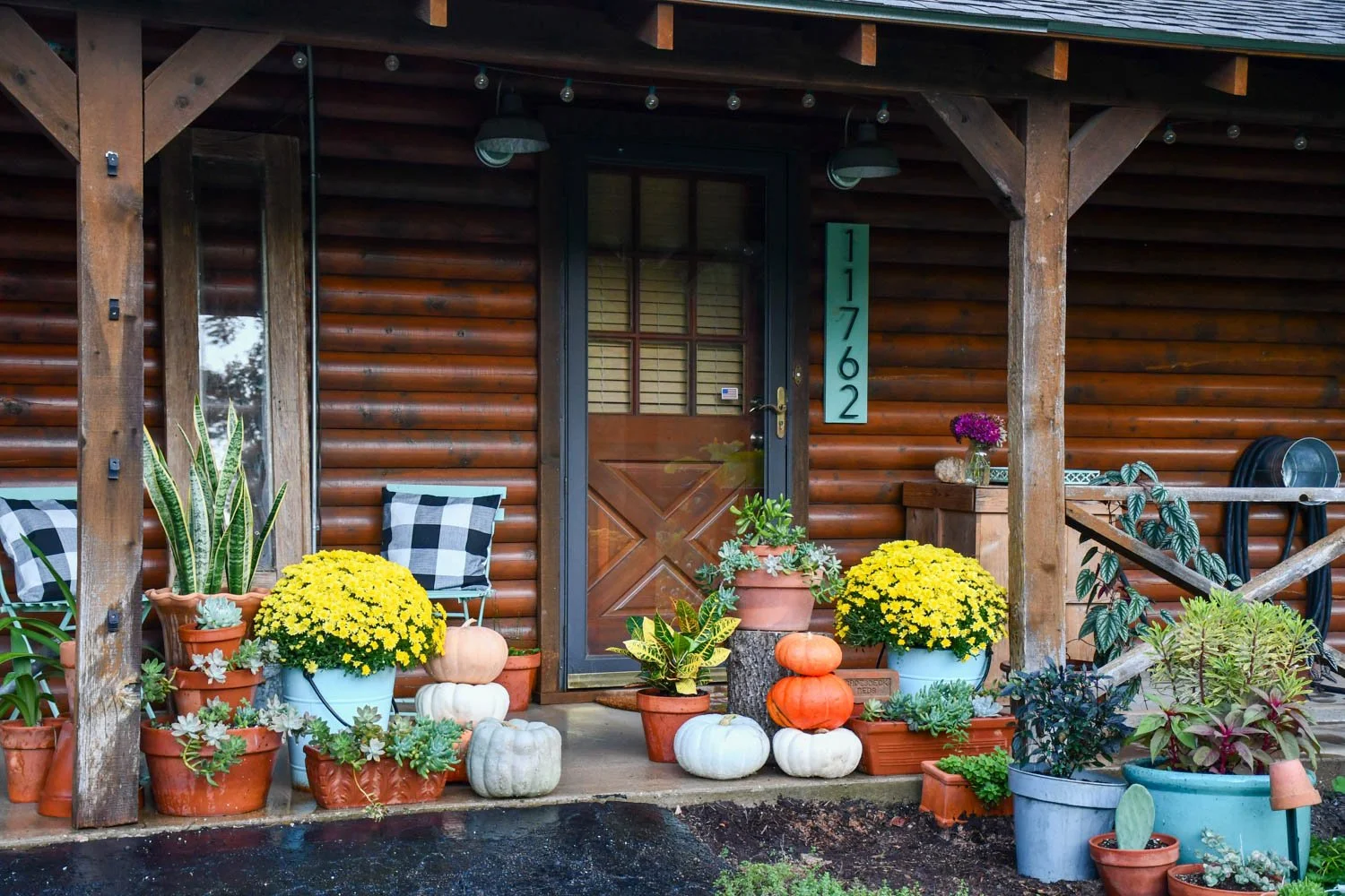 An Autumn Entrance