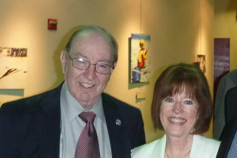 Terri with Apollo 14 astronaut Edgar D. Mitchell, ScD, 2011 inductee honoree in the Leonardo da Vinci Society for the Study of Thinking