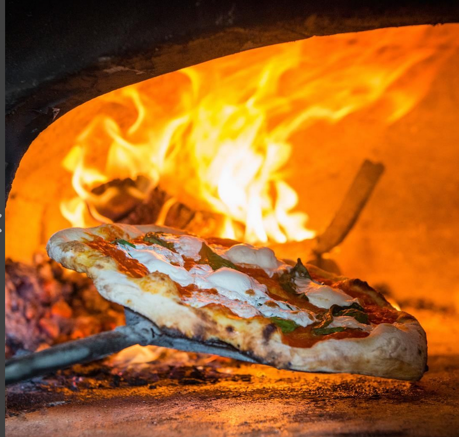 Photo by Michael’s Pizzeria from www.michaelspizzeria.com