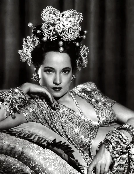 Merle Oberon/Photo from Bizarre Los Angeles