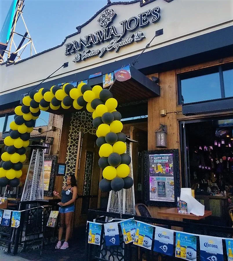 Panama Joe’s is one of the most popular bars in Downtown Long Beach.