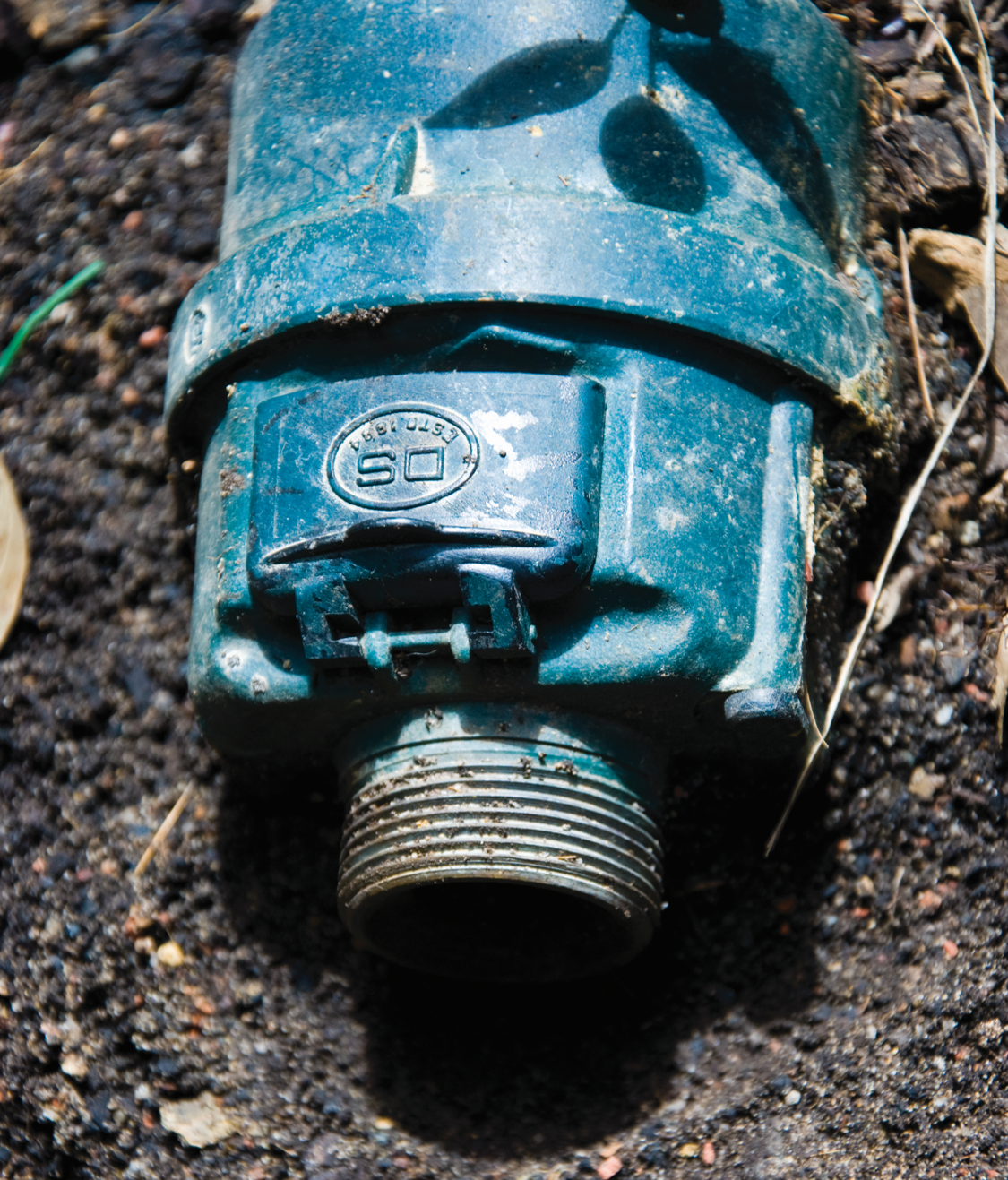 It's lawful for anyone to undo the tap and pipe and disconnect from mains water. The locked metal shroud for which Sydney Water holds the key prevents anyone using water except by fraud.