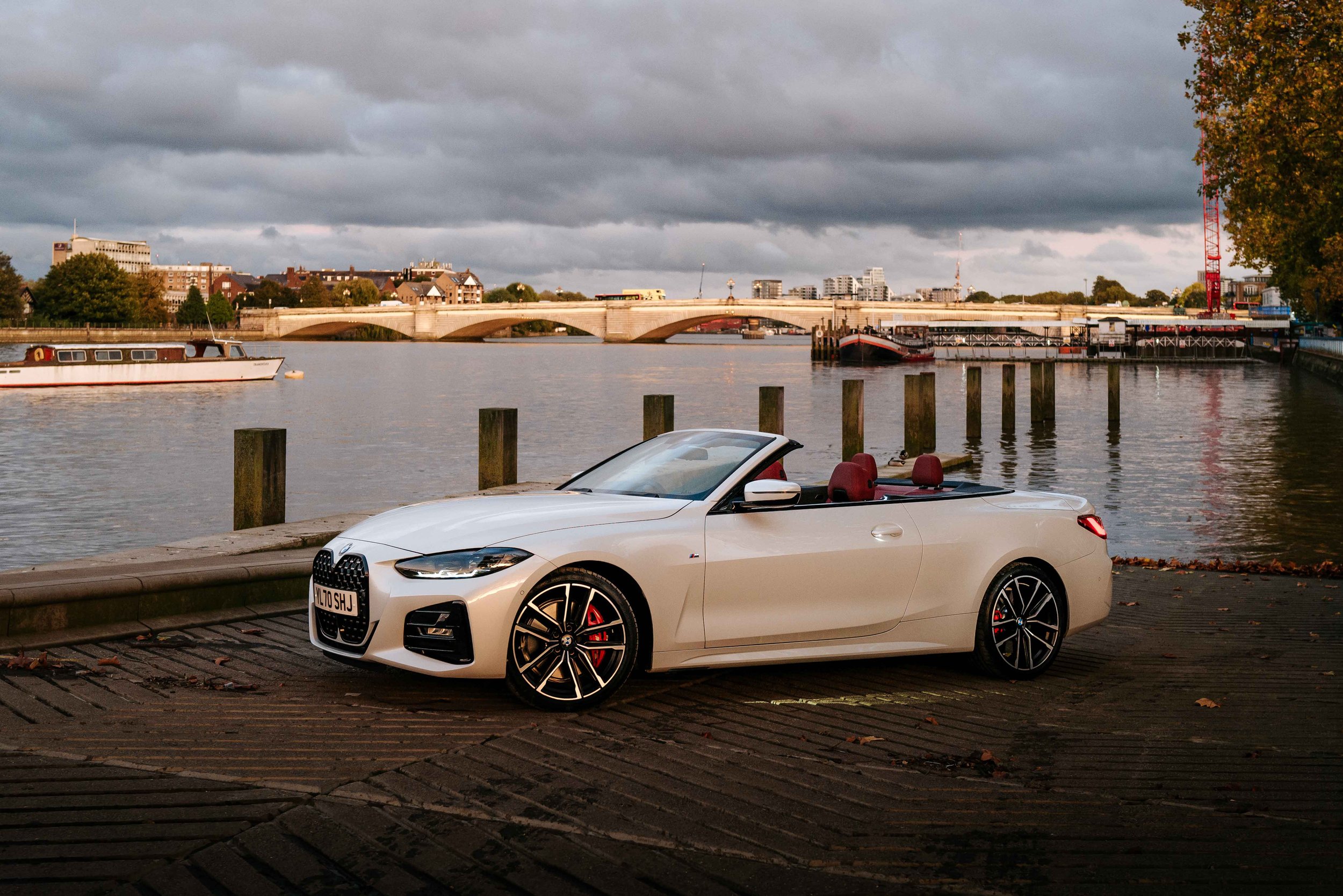 BMW_420i_White_Convertible_Putney_Bridge_London.jpg