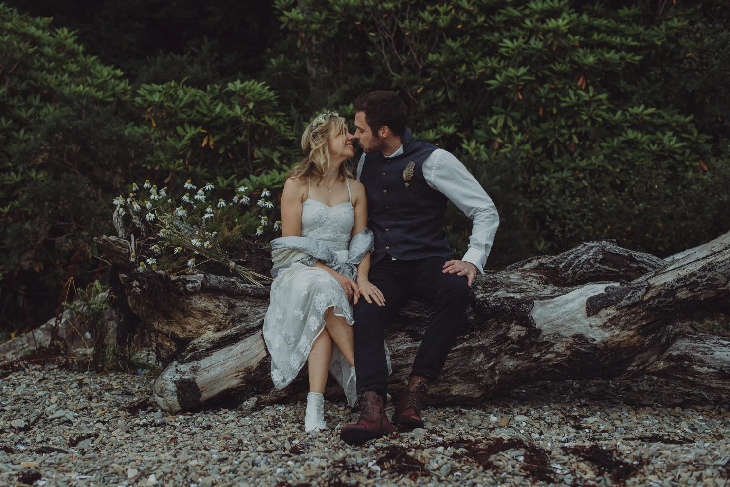 Dom & Leanne's intimate Scottish elopement