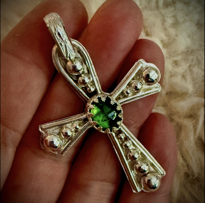 GREEN CRross.img.png