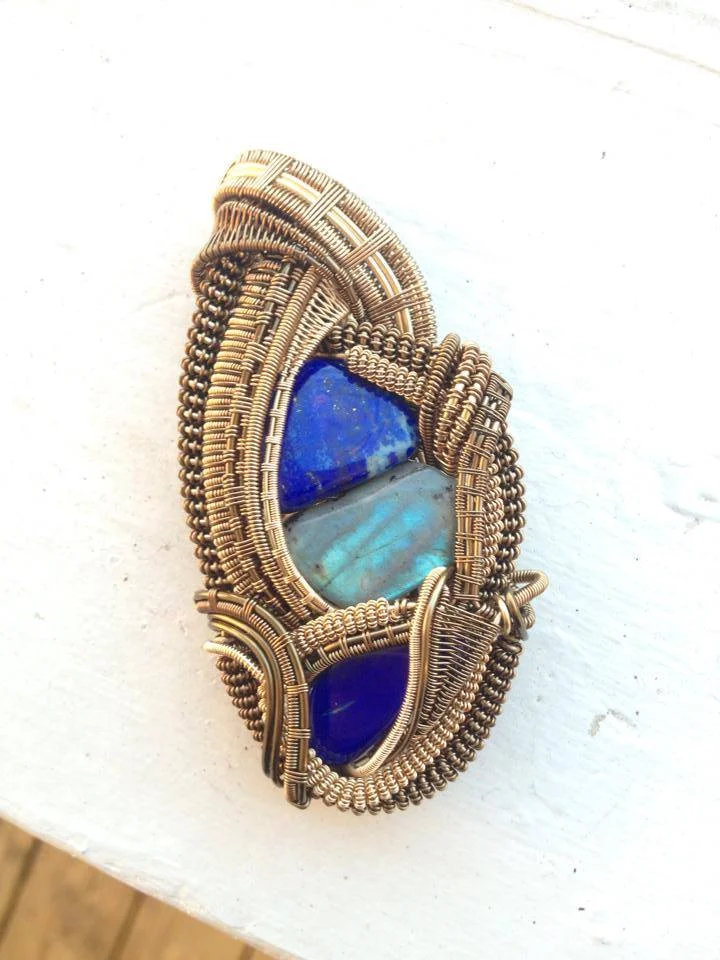 Lorens Mega Lapis Pendant.jpg