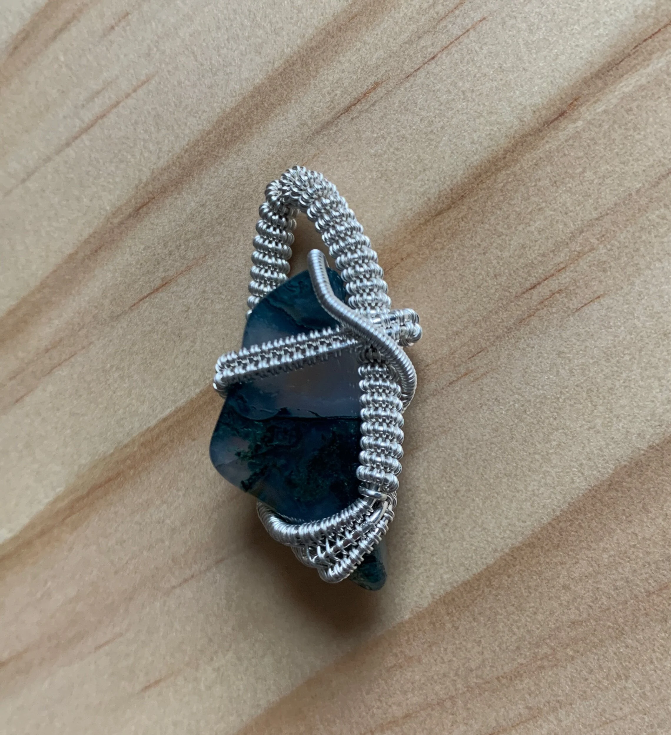 6B60D8D4-5670-4E3A-83F3-9C50E6AE92EC