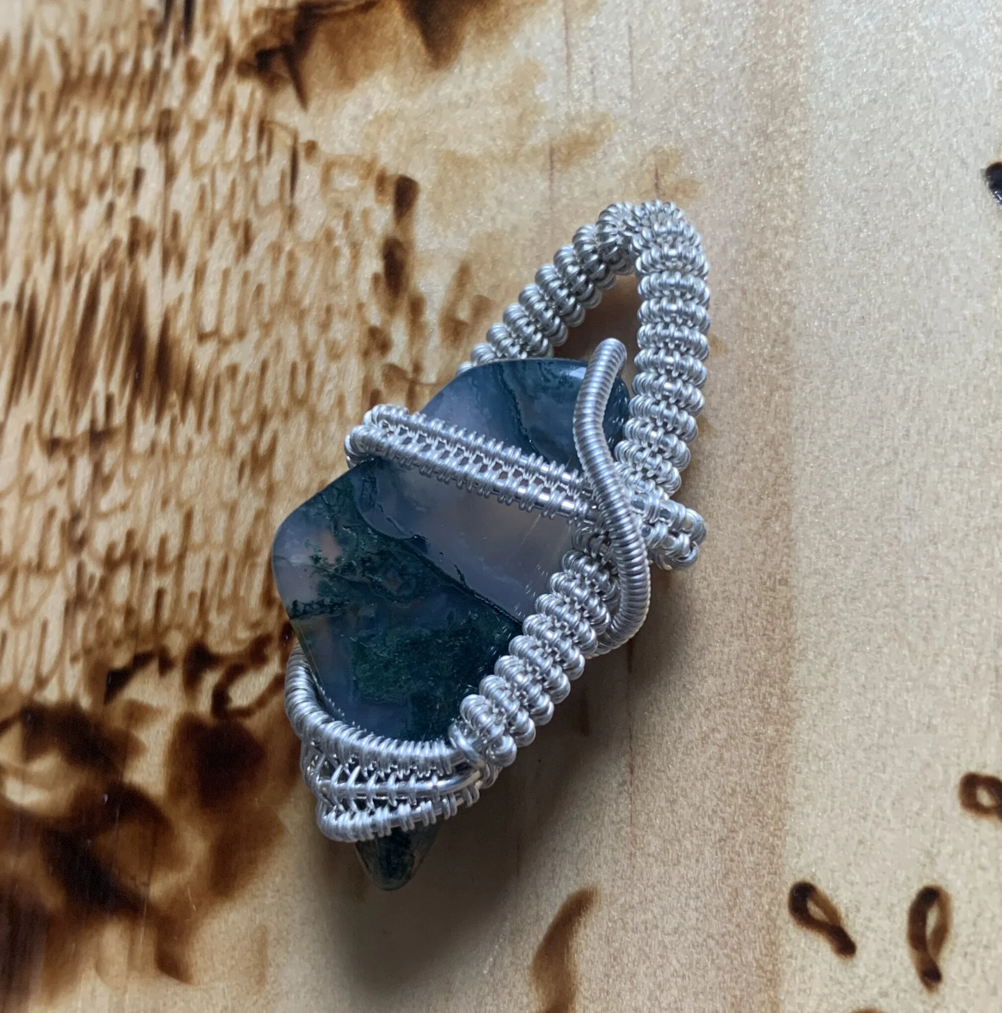 36ACB5CD-7C85-46A4-905E-83FF40E6ED0A