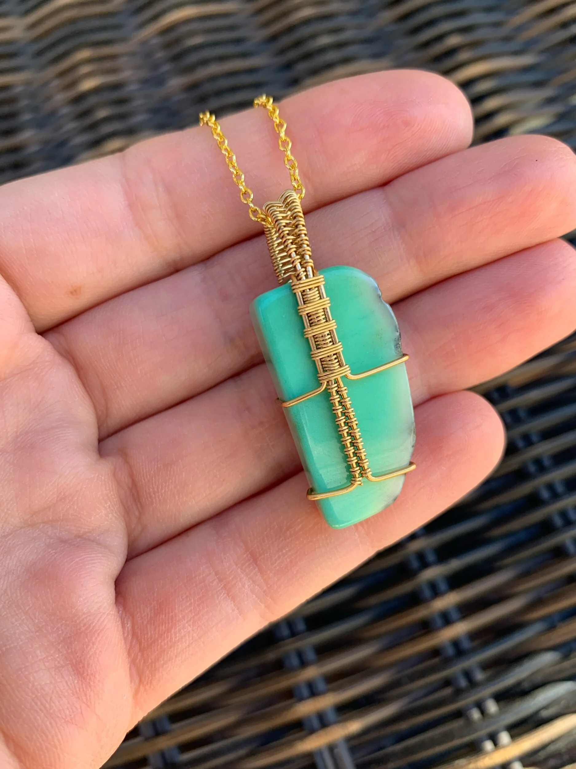 C4C998B6-1C8C-415C-9039-9E46562D2329