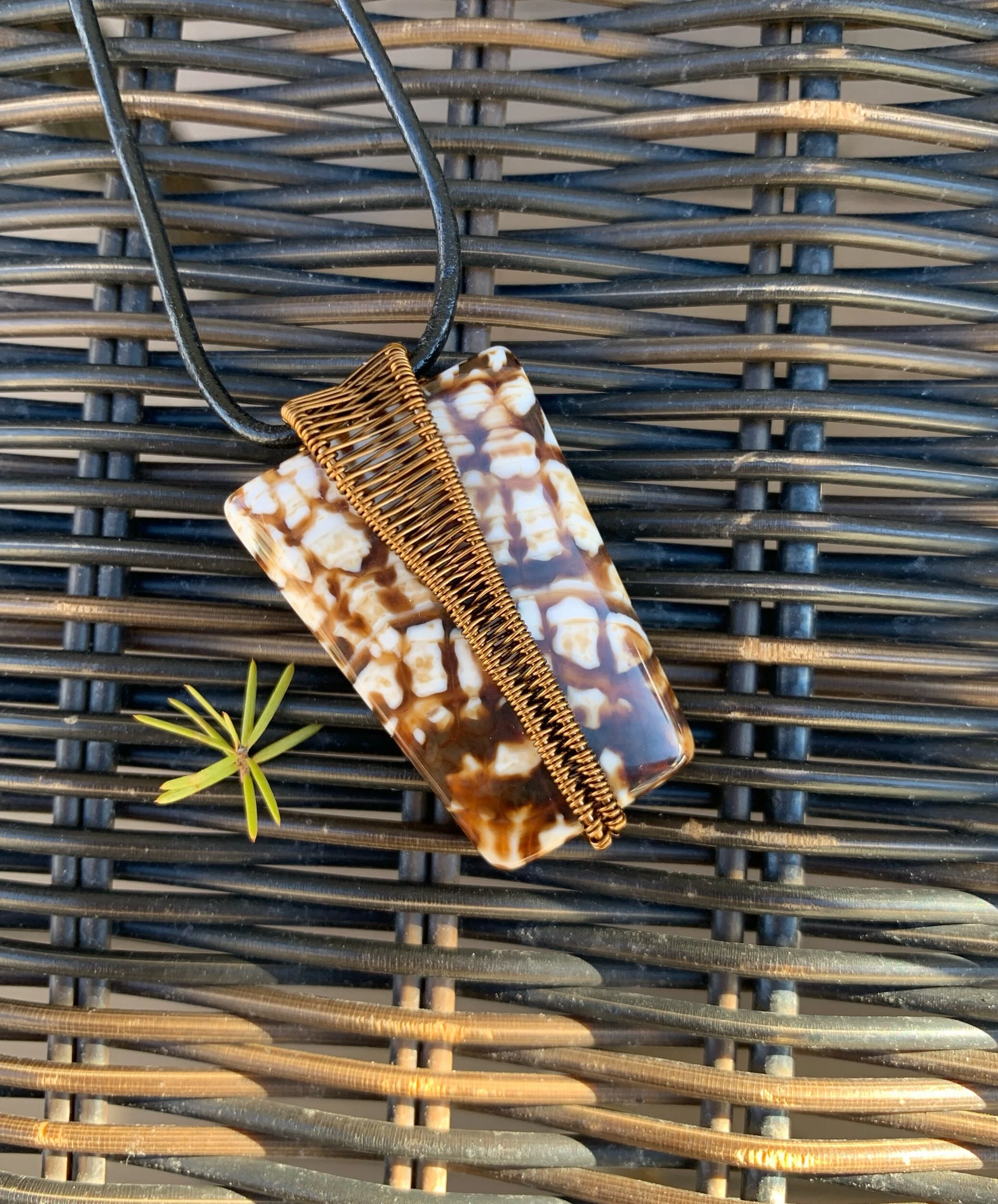 947C8F39-0D0D-4CA3-9EF5-A240E1E248A7