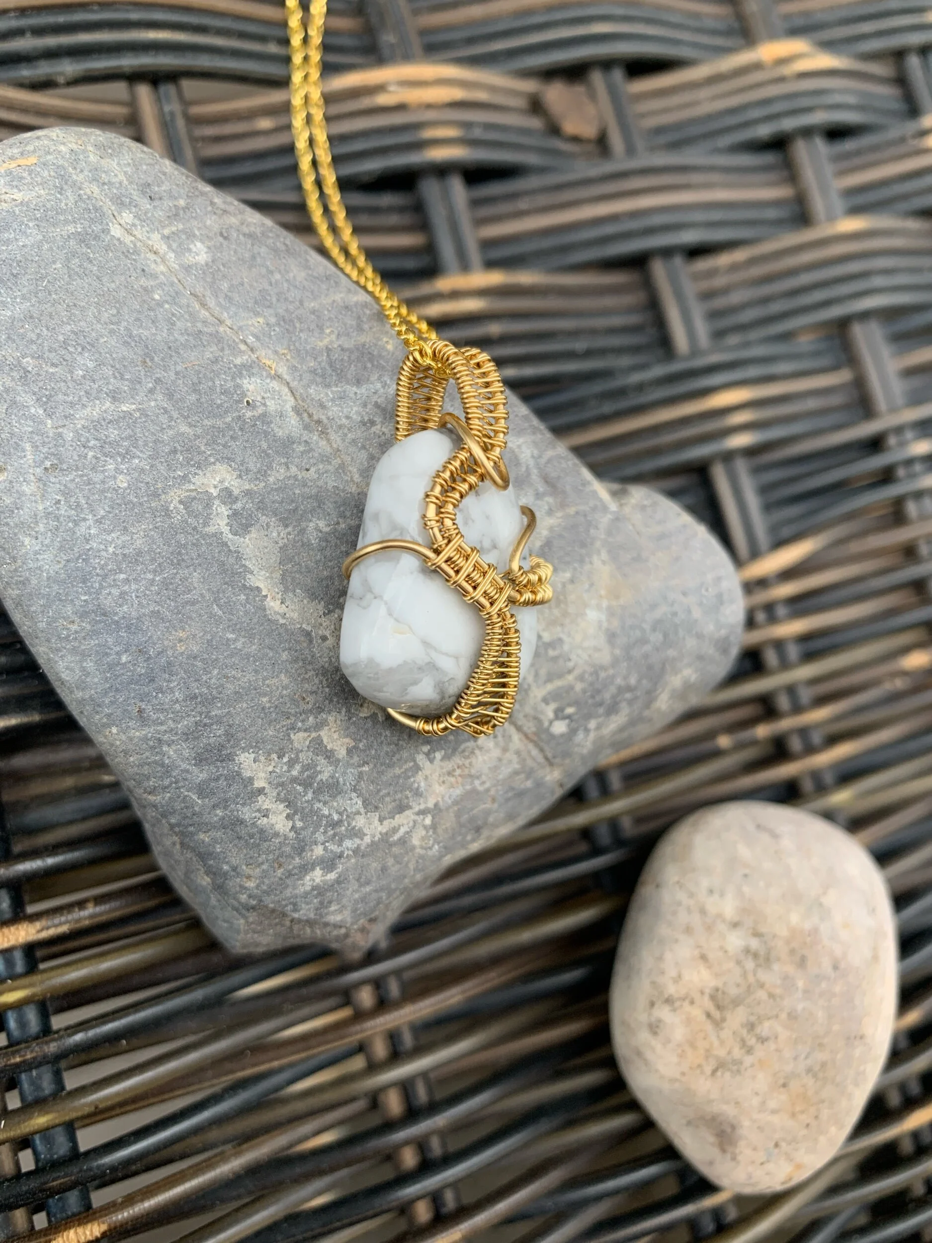 BB2C216E-07DB-40A1-A320-642C0FF8955A