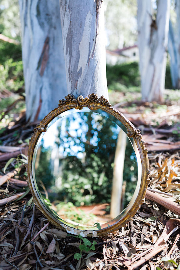 Charleston Round Gold Mirror