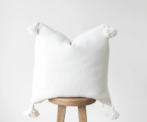 Bianca Woven White Pillow With Tassels